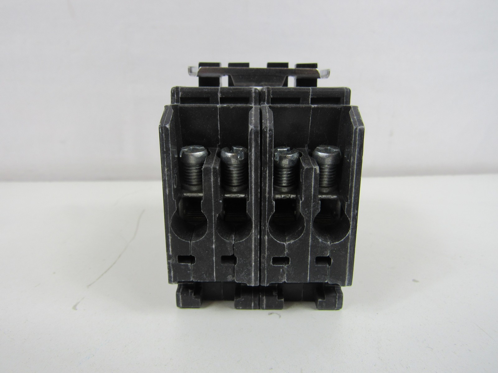 Eaton BQ220250 Miniature Circuit Breakers (MCBs)