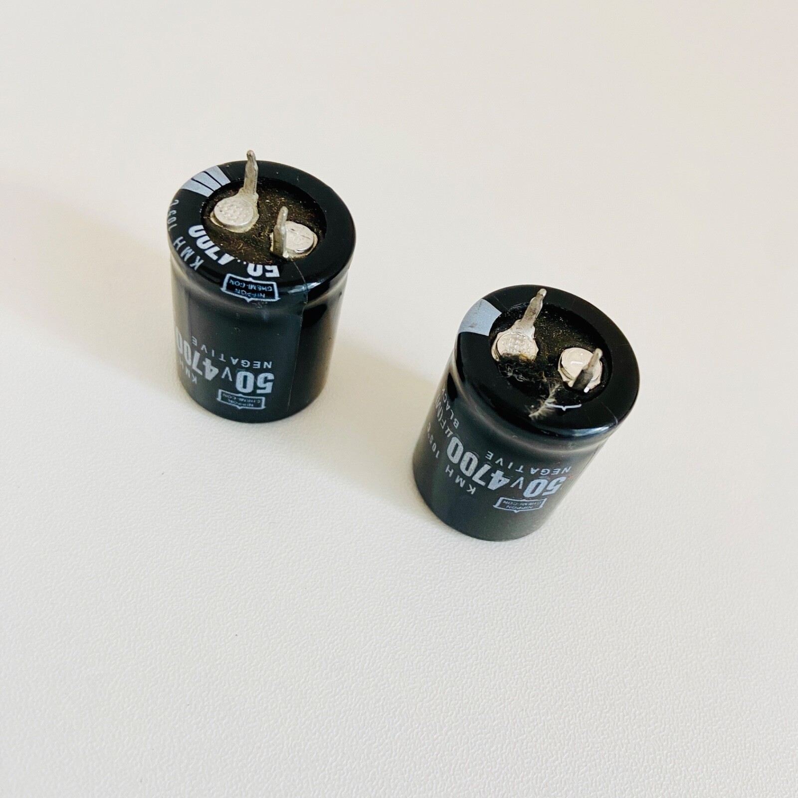 4700uF 50V Electrolytic Capacitors 50V 4700uF Volume 22×35 mm 2x and 5x Quantity