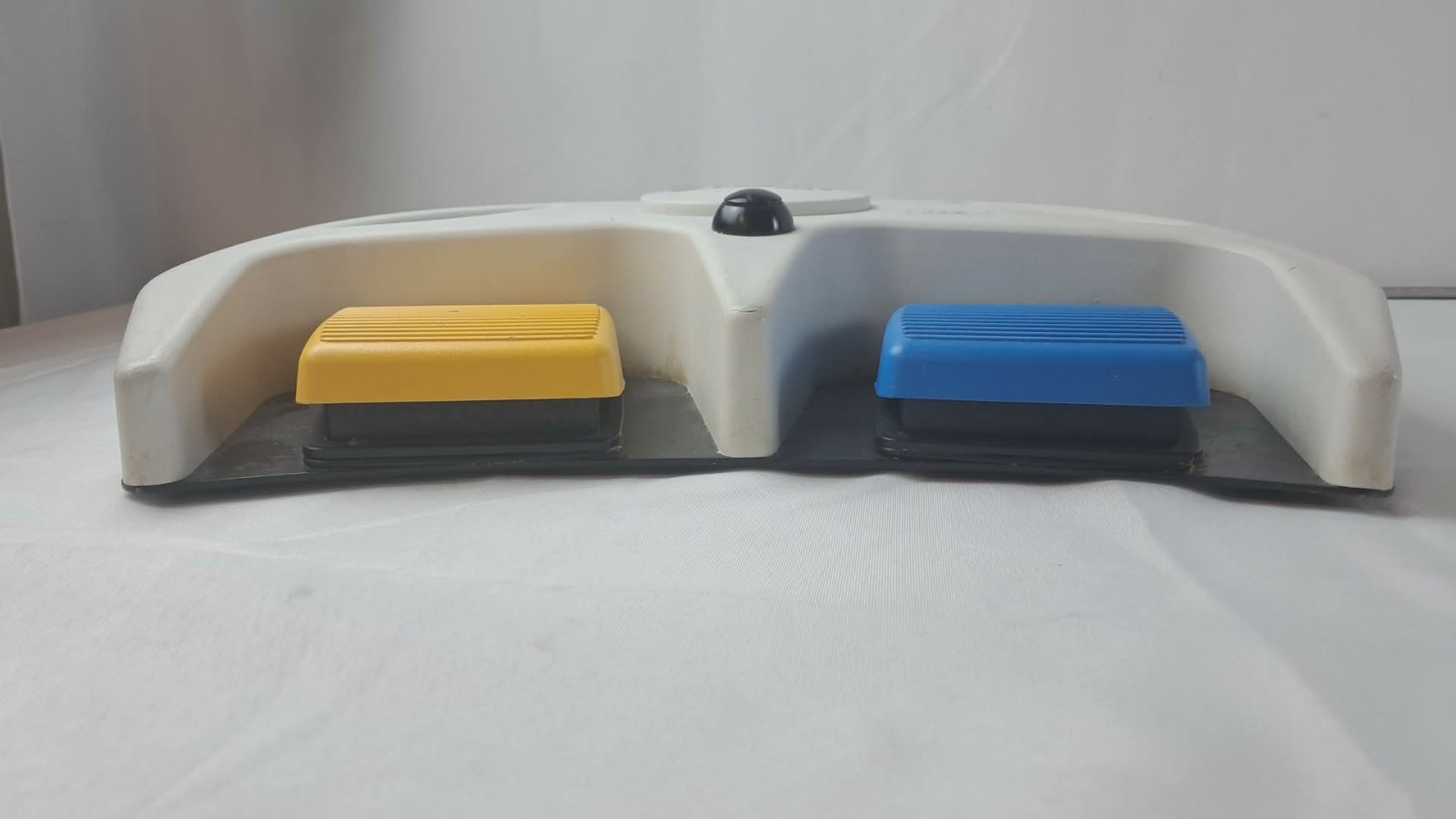 TAG America Wireless Footswitch Footpedal