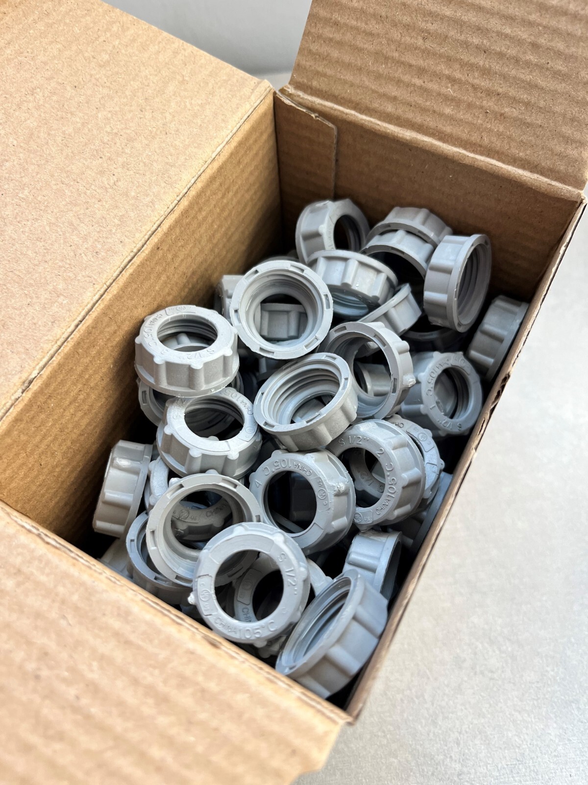 1/2″ Thermoplastic Insulating Rigid Metal Conduit Bushing PVC UL CSA 100 pc