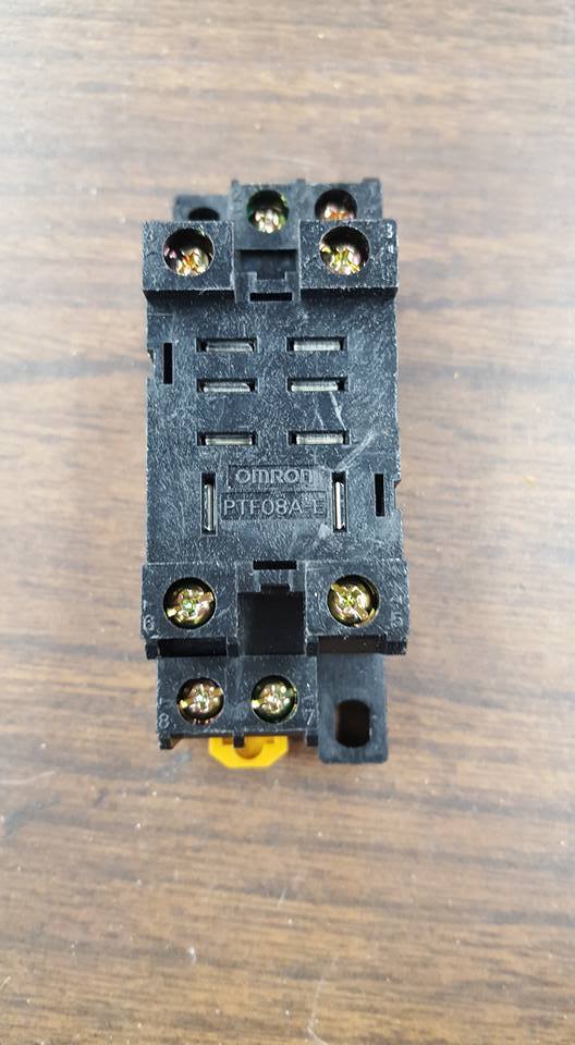 OMRON PTF08A-E RELAY SOCKET MAX 15A 240V W246