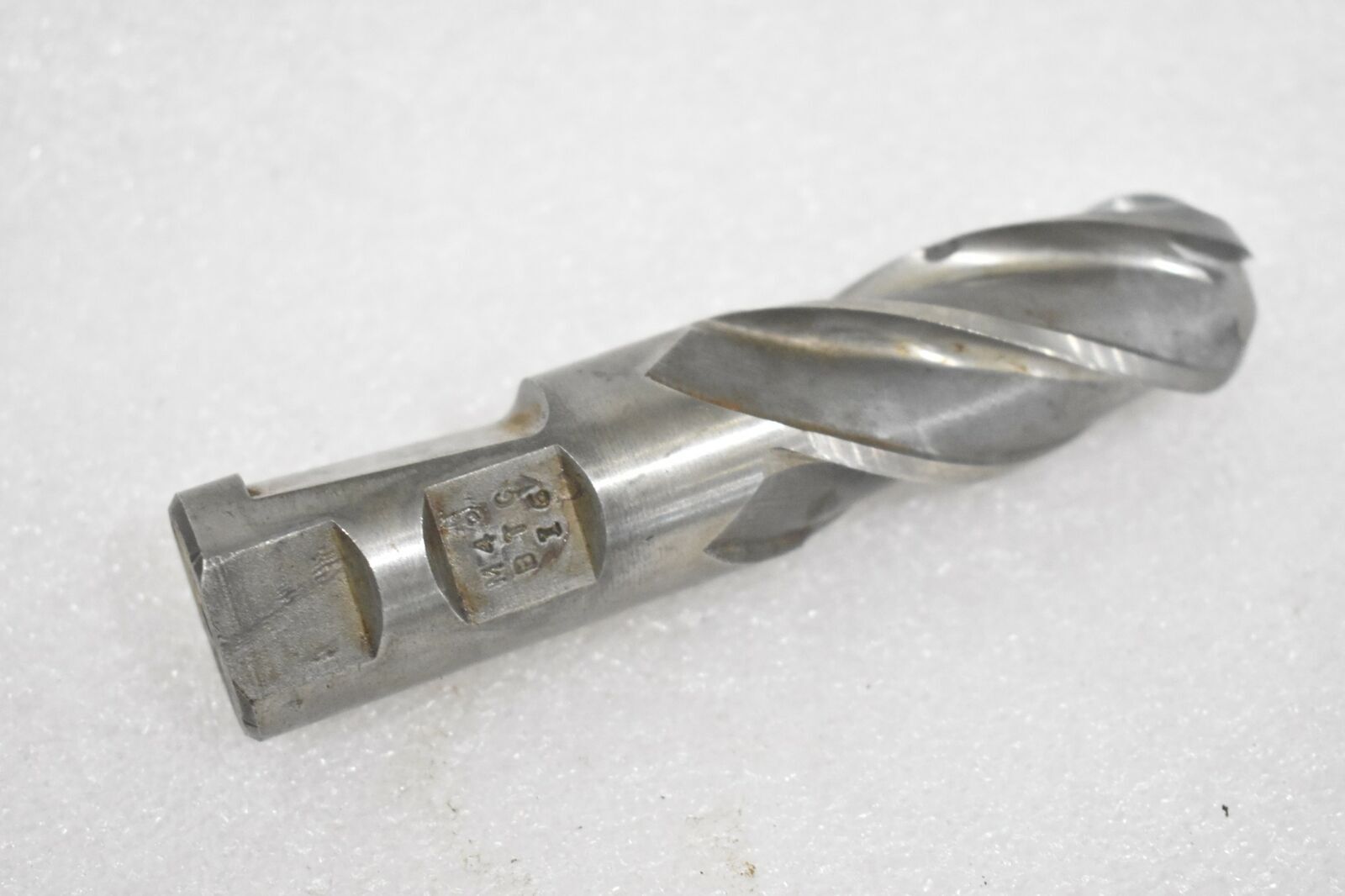 5741091 LEAD=4.600″ 4-FLUTE END MILL M42 HIGH SPEED STEEL