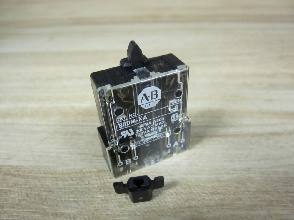 Allen Bradley 800M-XA Contact Block 800MXA W/Clip Series B 300VAC