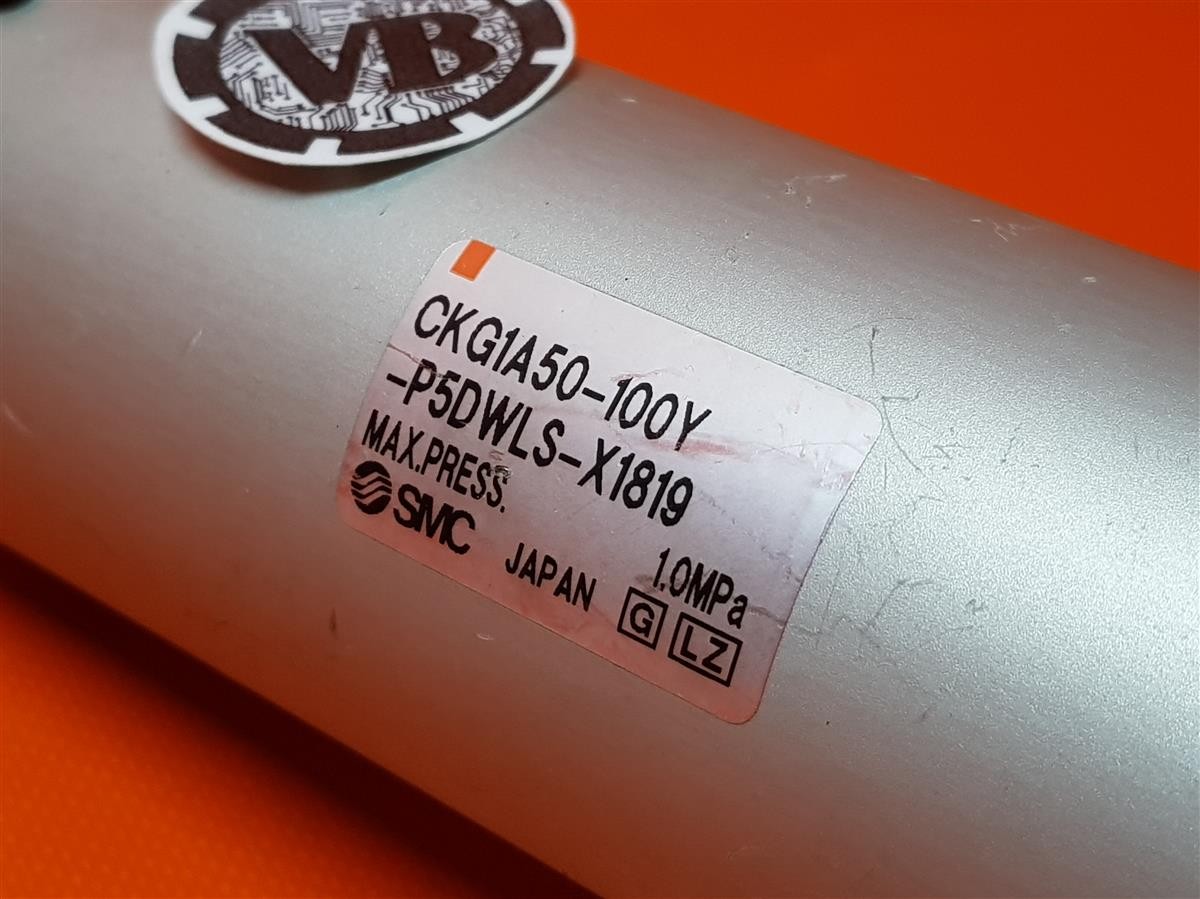 SMC Pneumatic Cylinder Type: CKG1A50-100Y -P5DWLS-X1819 / *Max. Press. 1.0 MPa