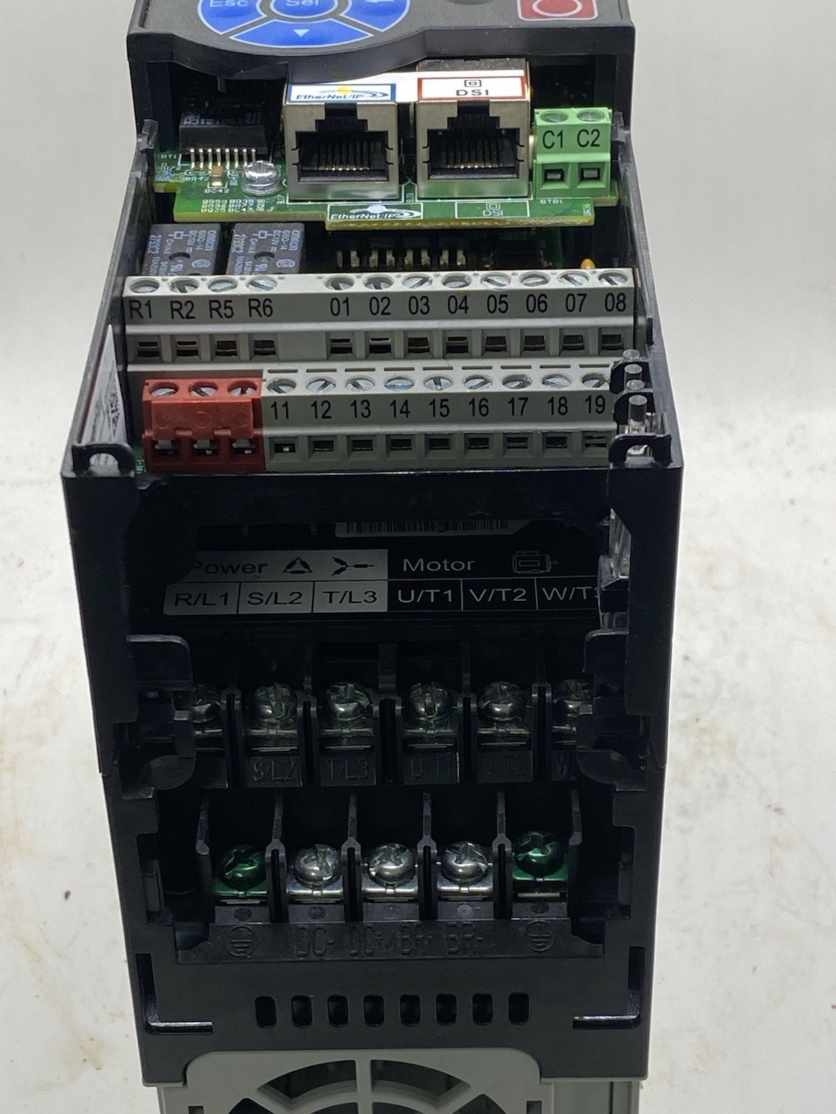 Allen Bradley 25B-E0P9N104 Powerflex 525 AC Drive 600VAC 0.4kW/0.5HP A