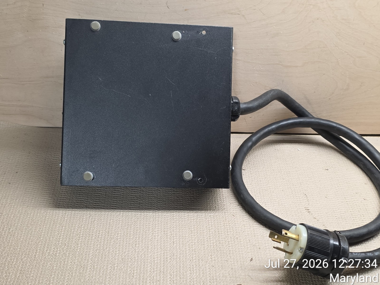 APC MXA104 208V Power Distribution Unit PDU 4xNEMA L6-30R Twist Lock