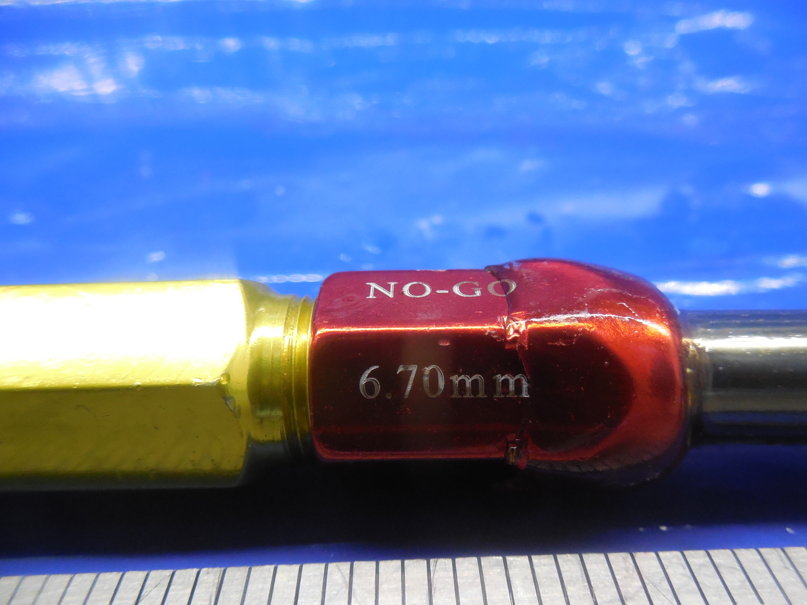 6.30 & 6.70 MM CLASS X SMOOTH PIN PLUG GAGE GO NO GO 6.50 7.0 MM .2500 -.002