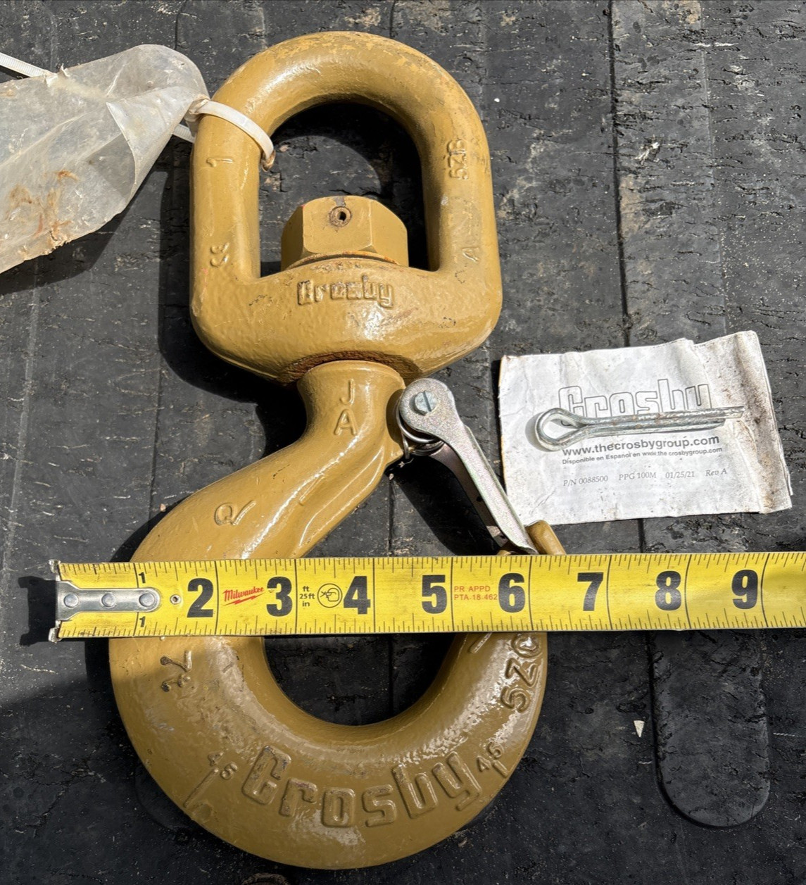 CROSBY 7-TON SWIVEL HOOK 0088500