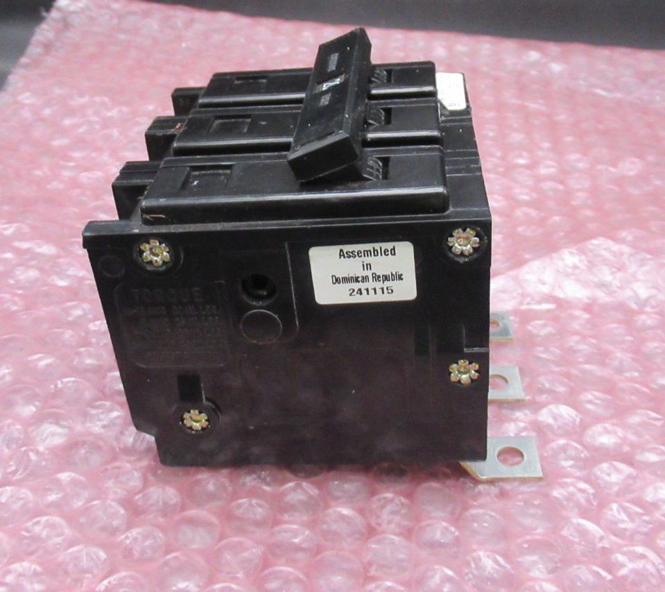 Eaton BAB3020H Quicklag Molded Case Circuit Breaker 20A, 3-Poles, 240V *NEW*