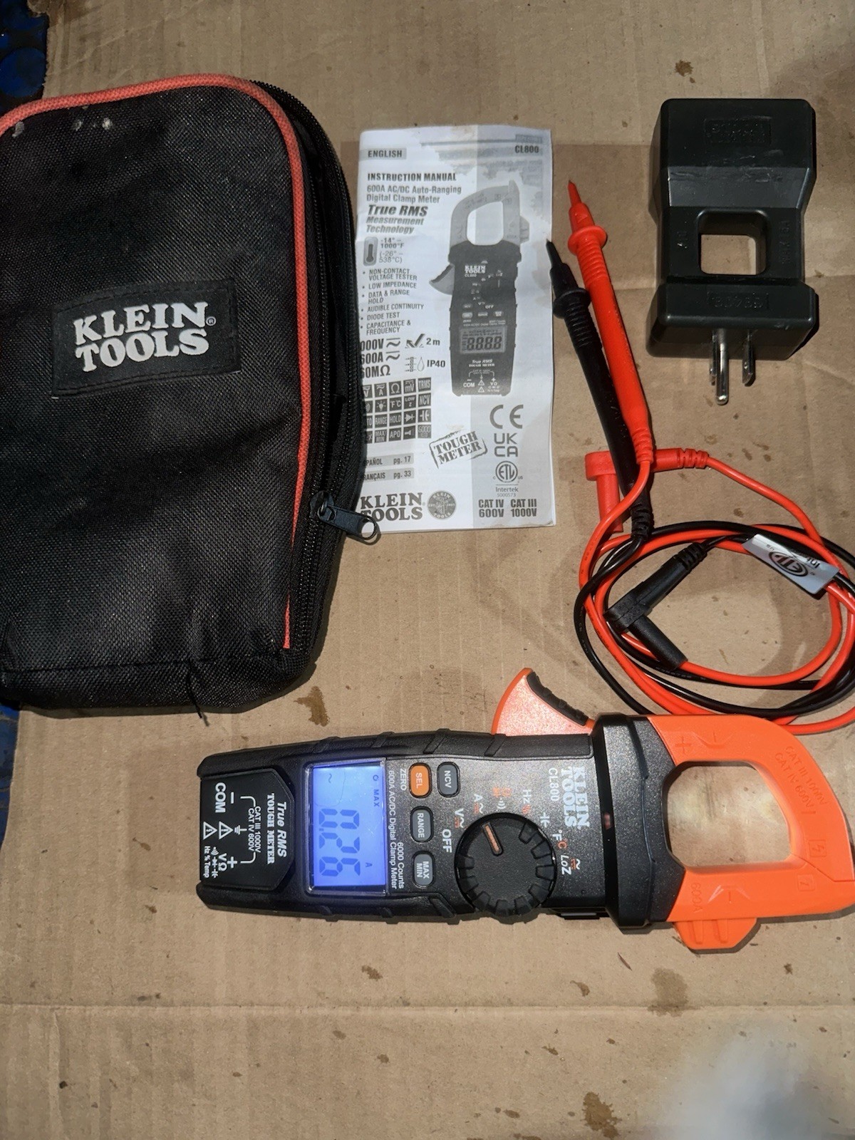 Klein Tools CL800 AC/DC True RMS Auto-Ranging Digital Clamp Meter