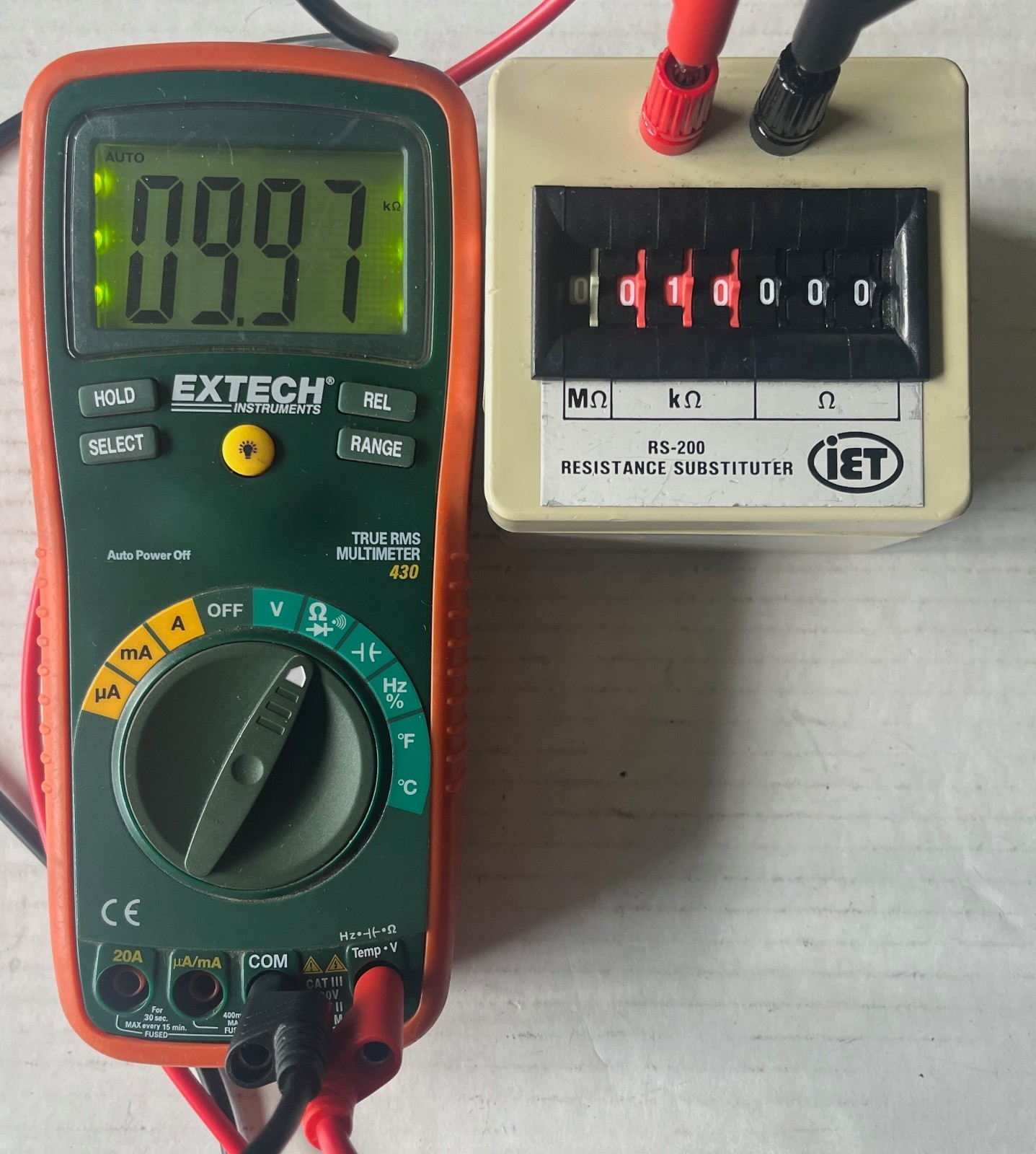 Extech 430 True RMS Digital Multimeter w/TL809 Test Lead Set in 2 Soft Cases