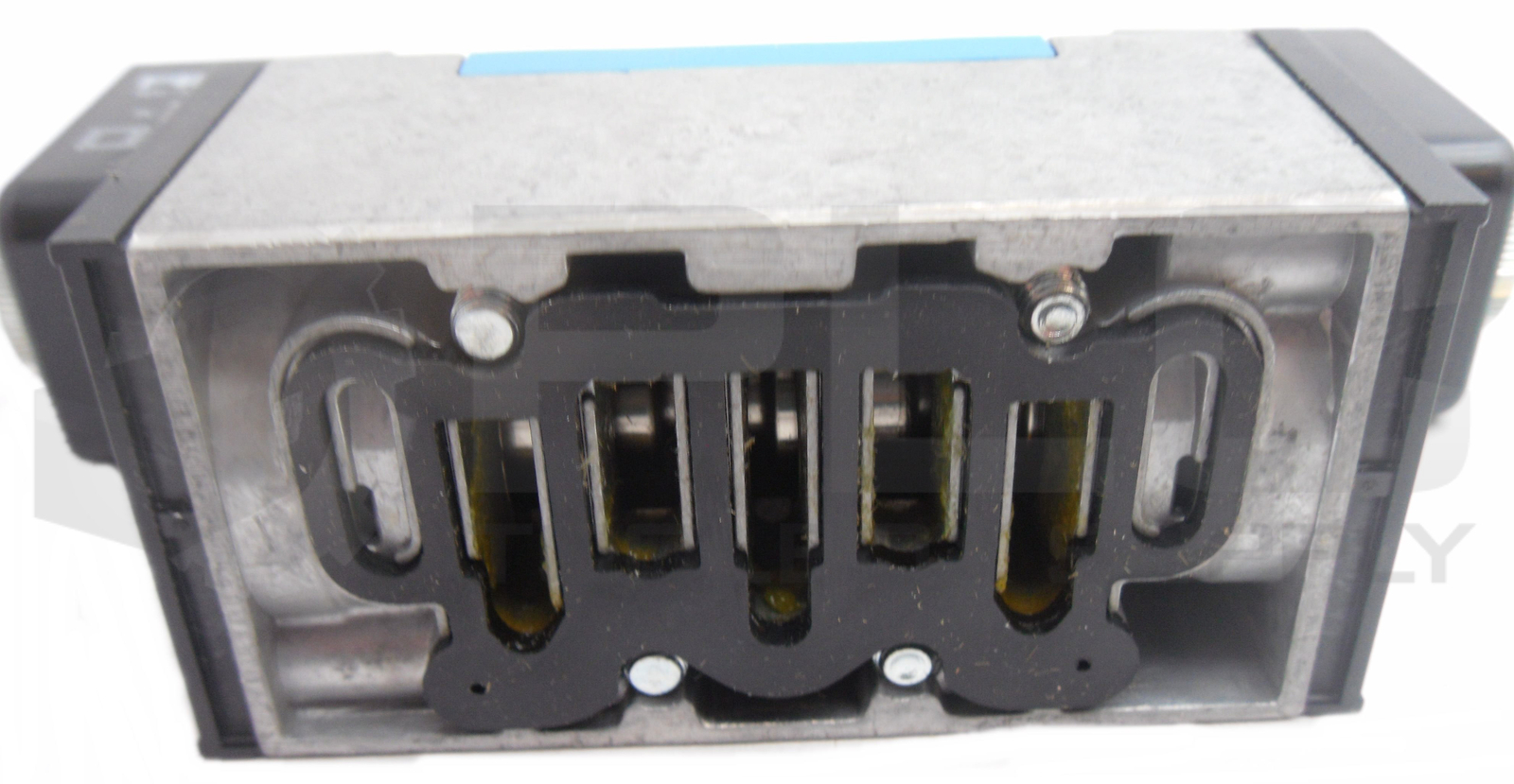 NEW FESTO JMDH-5/2-D-1-M12-C W/ MDH-3/2-24VDC-M12-LED 688 249 DC24V 2.7W IP00/65