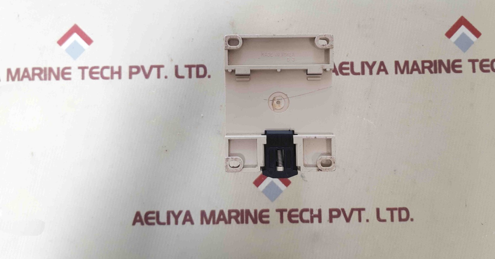Dae Joo DT-1V-A1A AC Voltage Transducer AC 110V/220V 50/60Hz DC 4-20mA