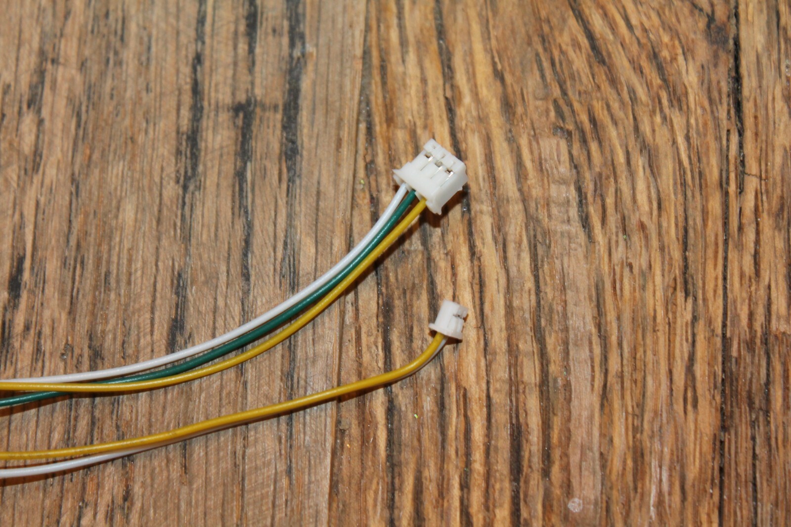 OM6-CBL2-R0 cable PHR-3P 51021-0200, 51021-0800, PHR-8p, l=250mm 150mm UL 1061+