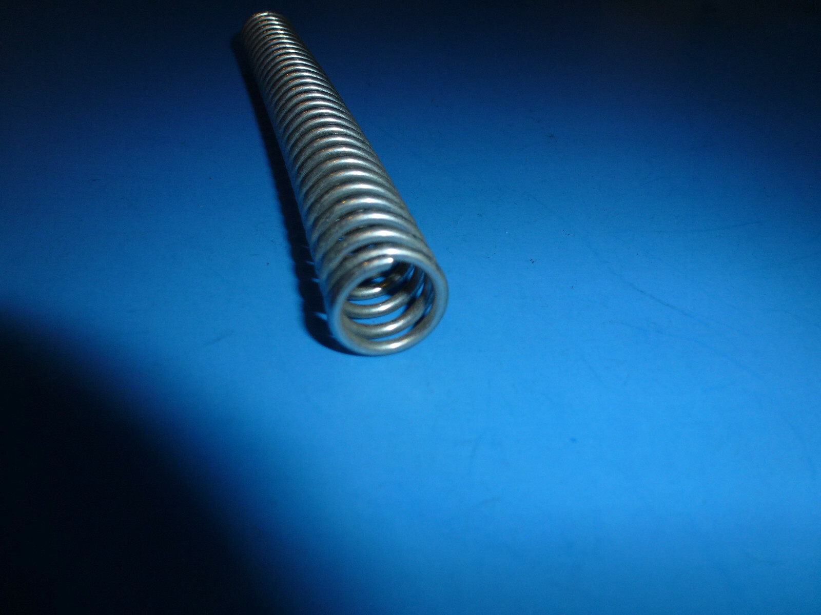 Medium Duty Compression Spring .750 O.D. 6.00″ OAL, FREE SHIPPING, WG1742