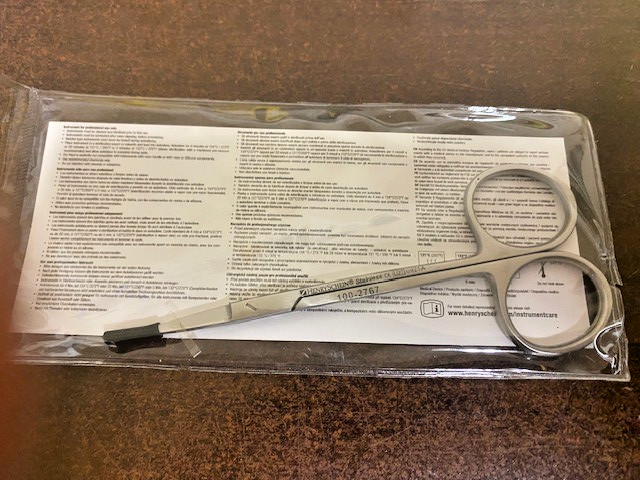 Henry Schein Scissors 4.5″ in Iris Straight Standard Stainless, Miltex