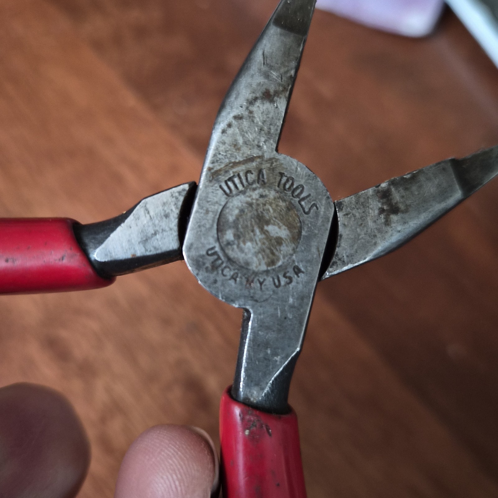 Rare Utica Tools Electrician Lineman Vintage Hand Gripping Longnose Pliers