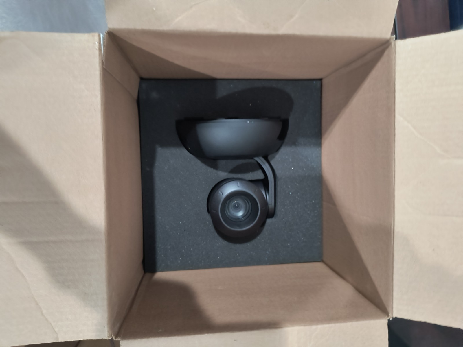 Vaddio ROBOSHOT 30 HDBT Camera PTZ 998-9910-000 with OneLink HDMI Box & Remote