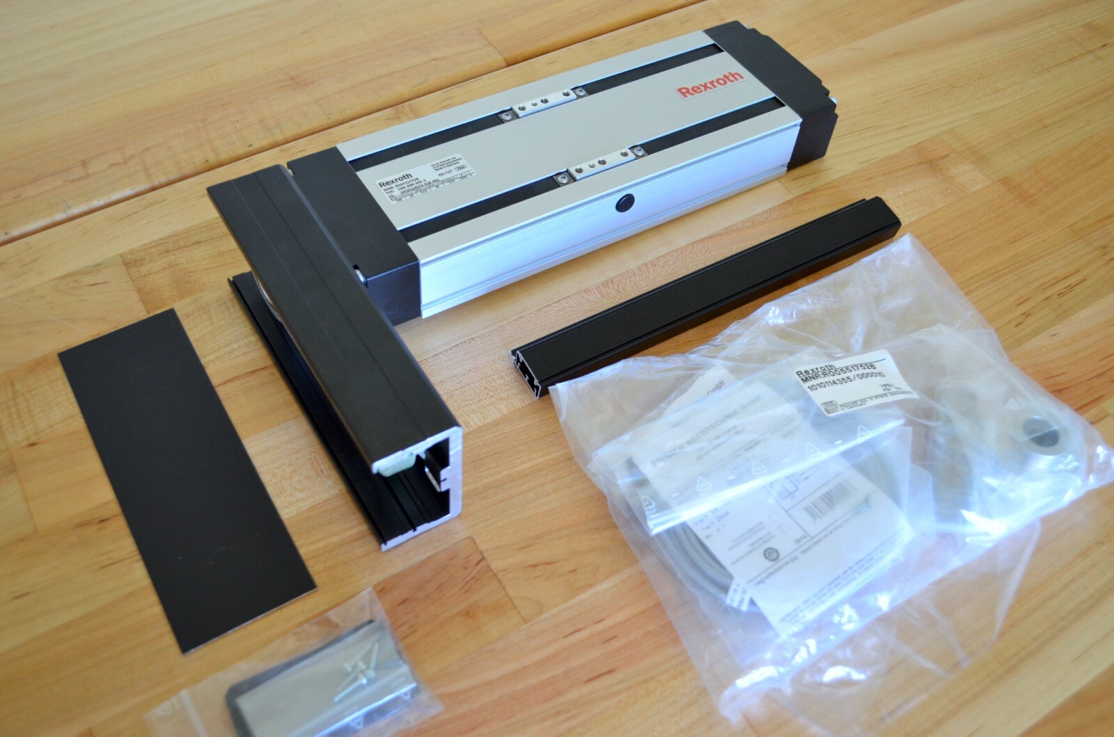 New Rexroth CKK 12-90 x225mm Compact Module Precision Ballscrew Linear Actuator