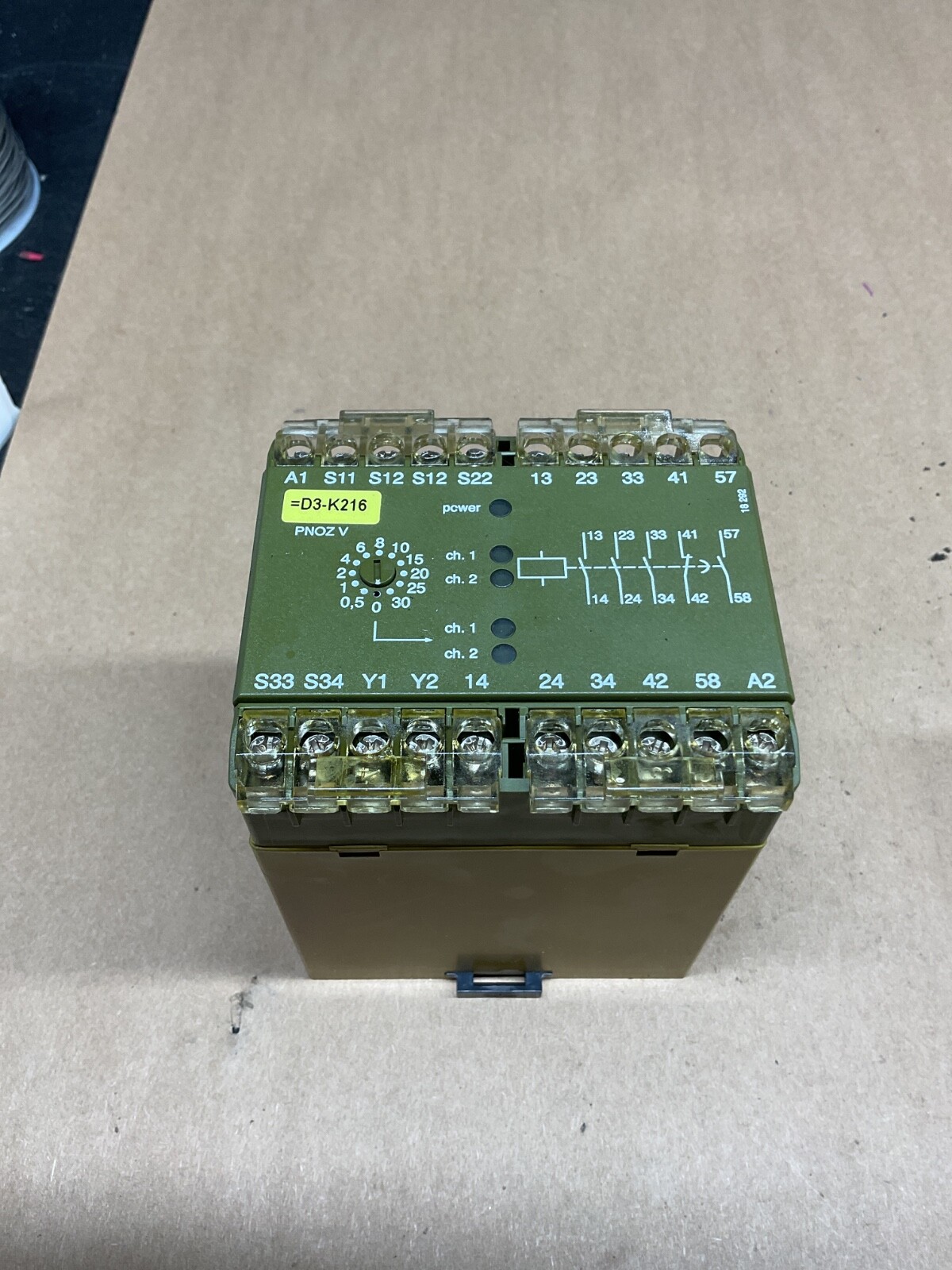 PILZ PNOZ V 474790 SAFETY RELAY, 24-VDC #4002PT129