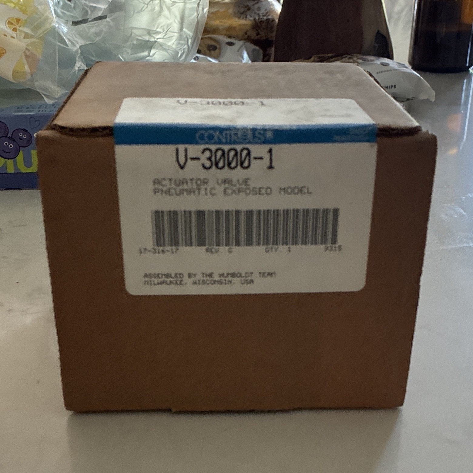 Johnson Controls V-3000-1 Pneumatic Actuator Valve, Air Media, Pneumatic Op