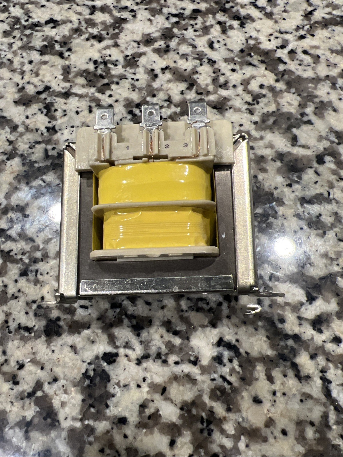 Honeywell AT140B1024 TRANSFORMER