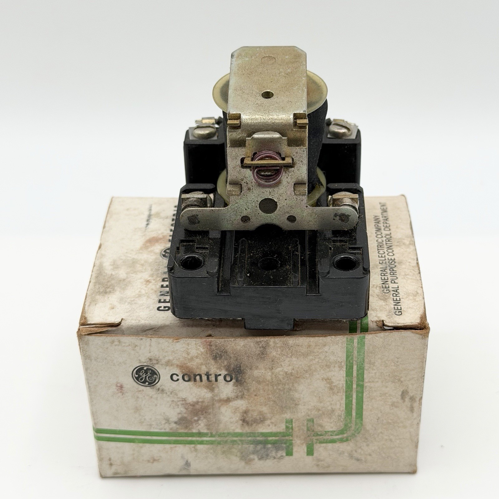 GE CR120E00102 General Purpose Power Relay 115VAC Coil 15A 600V Max NOS