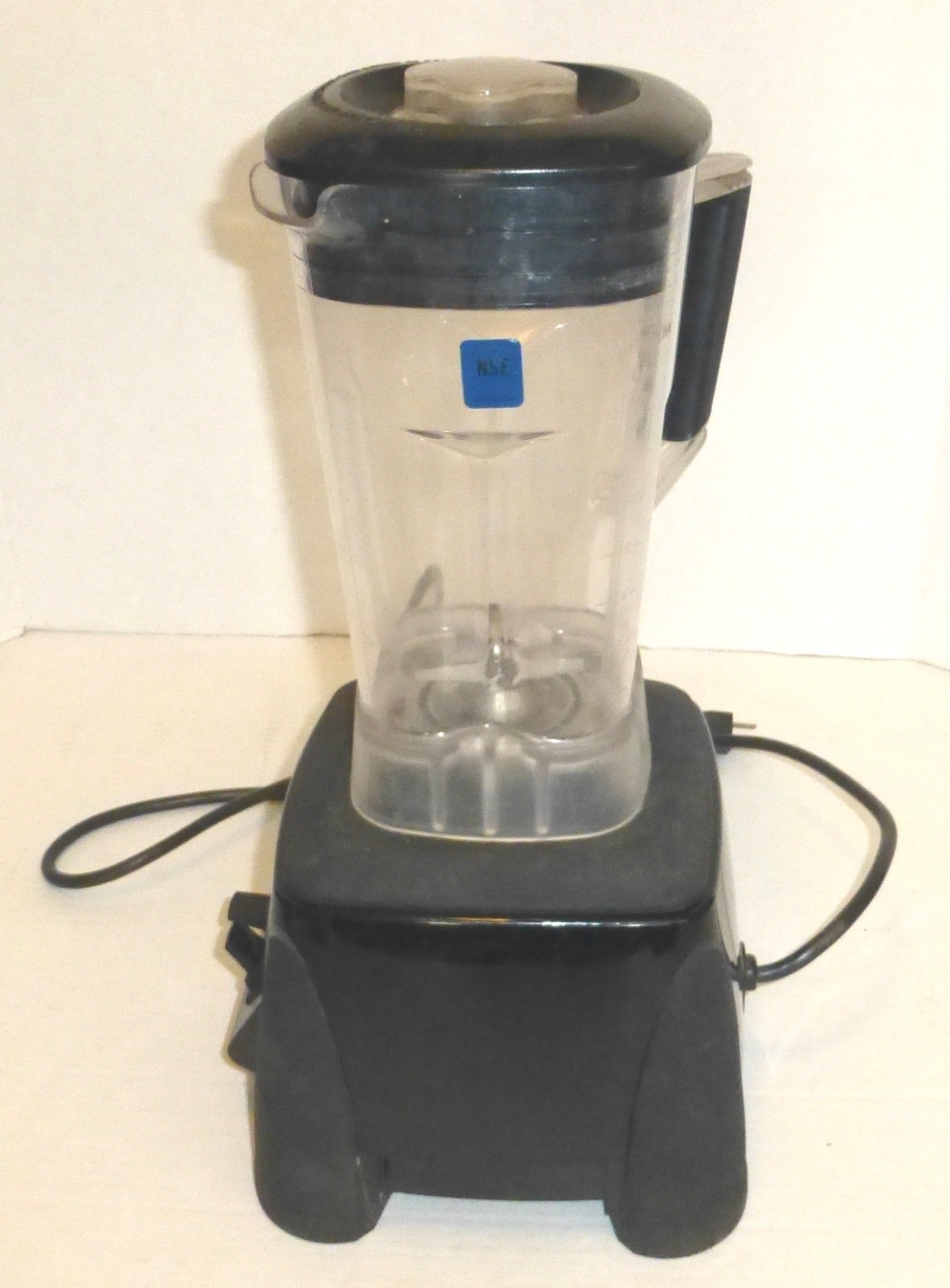 Waring Commercial Xtreme Hi-Power 64oz MX1000R Blender Model: MX1000XT11 READ