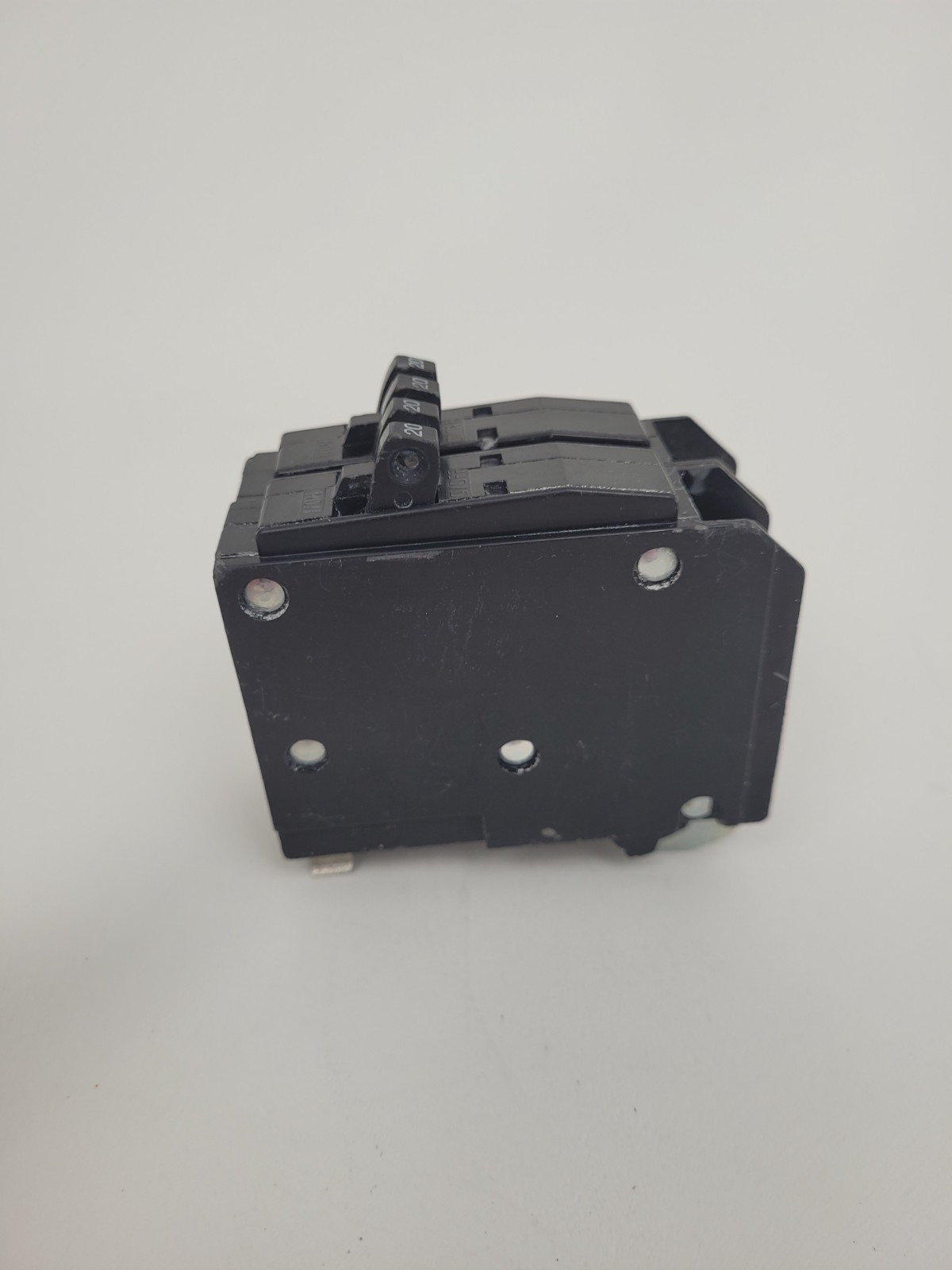 Lot of 2 – QOT2020 Square D 20 Amp 1 pole Circuit Breaker – Next Day Option