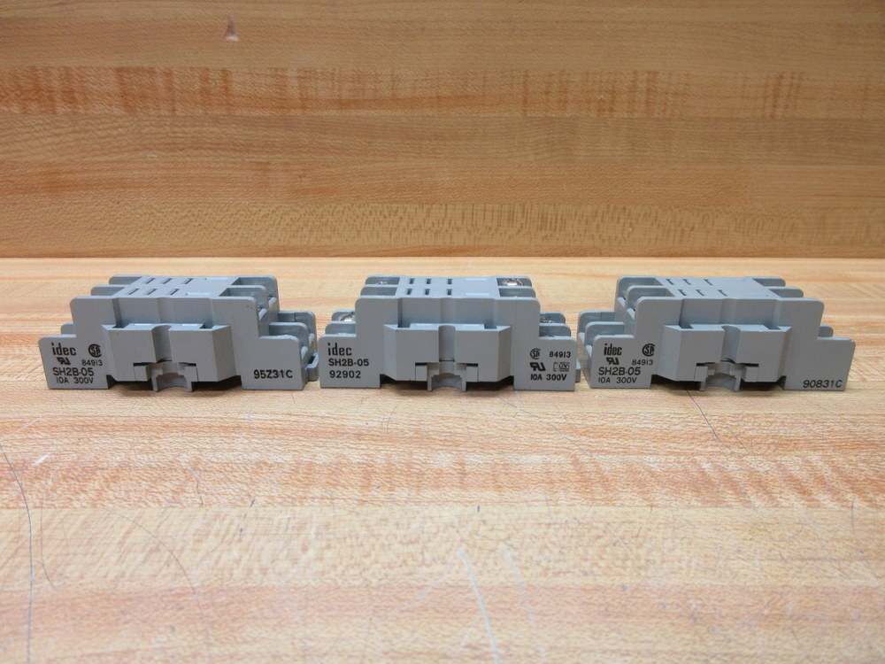 IDEC SH2B-05 Relay Socket SH2B05 (Pack of 3)