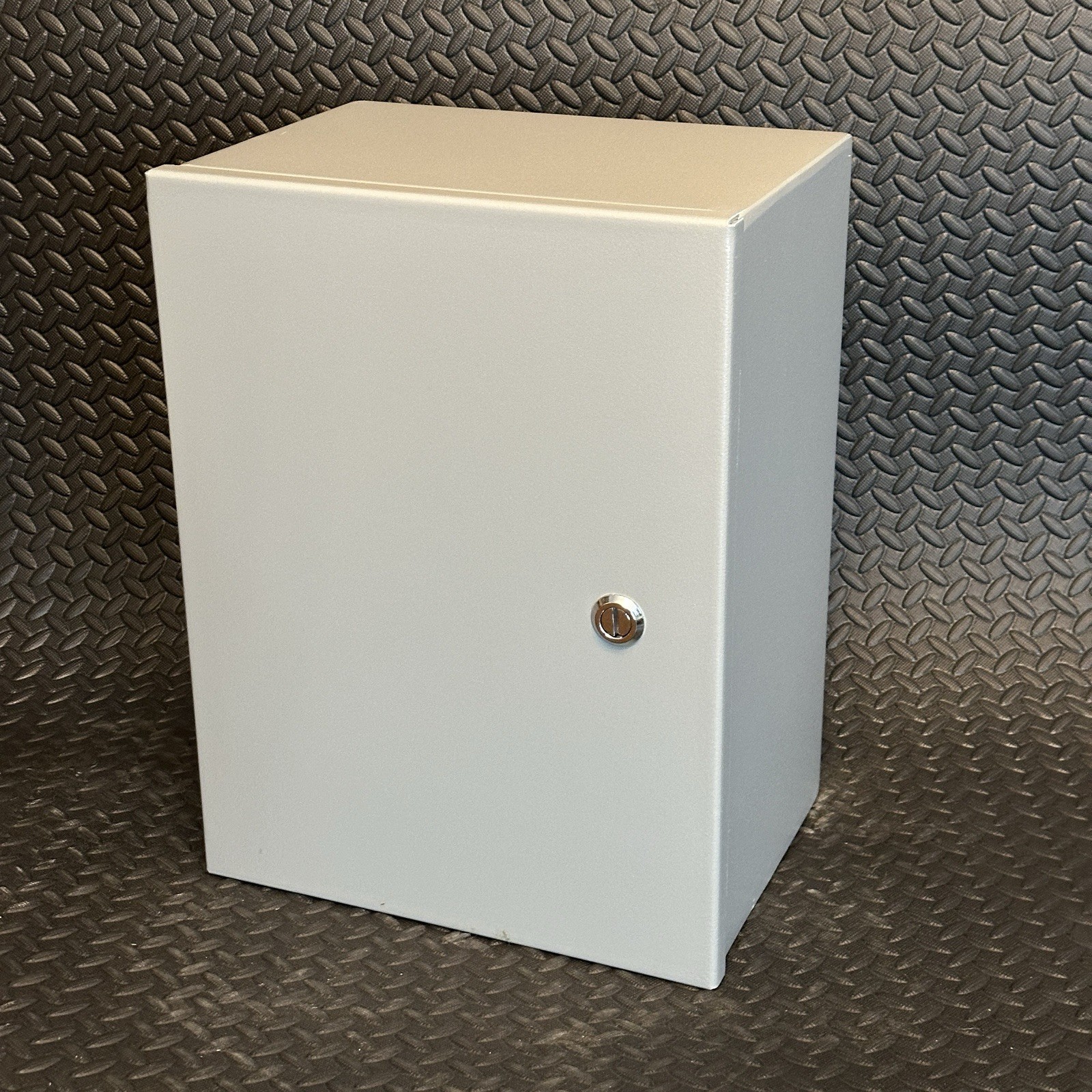 Hubbell-Wiegmann N1C121608LP Enclosure, 12x16x8 NEMA 1 New In Box