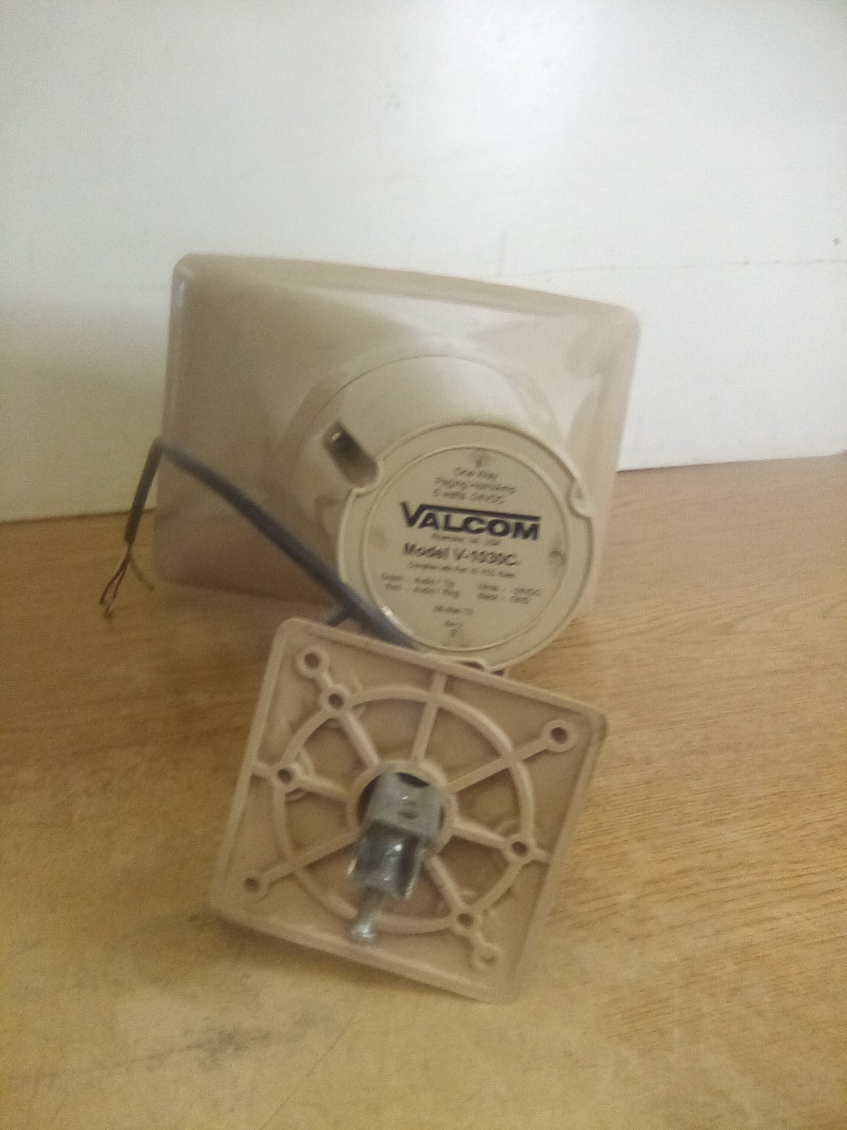 Valcom V-1030C One Way Paging Horn 5Watts 24VDC