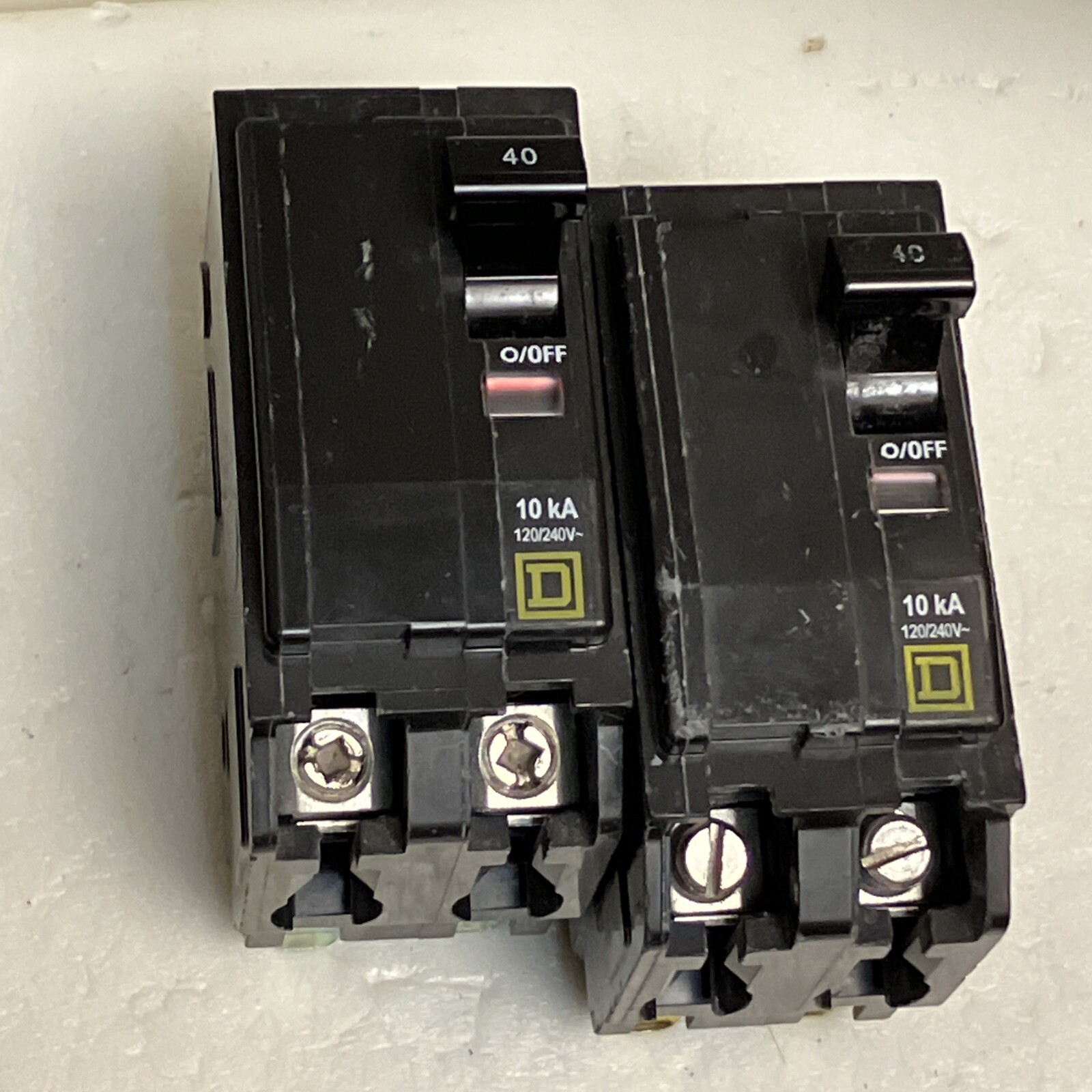 Square D QO240 40 Amp 2 Pole Yellow «D» QO Plug-in Circuit Breaker 120/240 USED