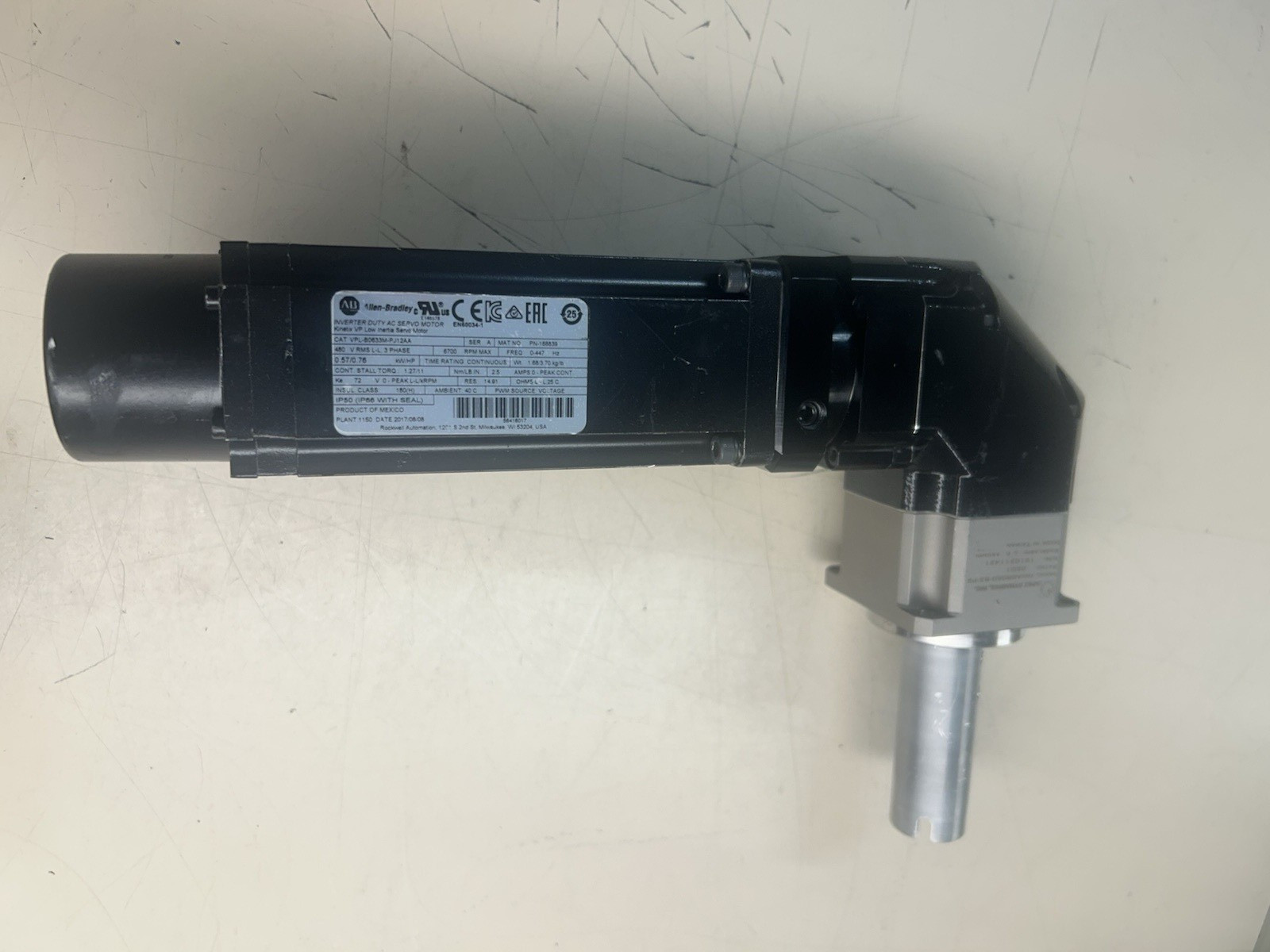 Allen-Bradley Cat VPL-B0633M-PJ12AA Kinetix VP Low Inertia Servo w/Apex Gear Box
