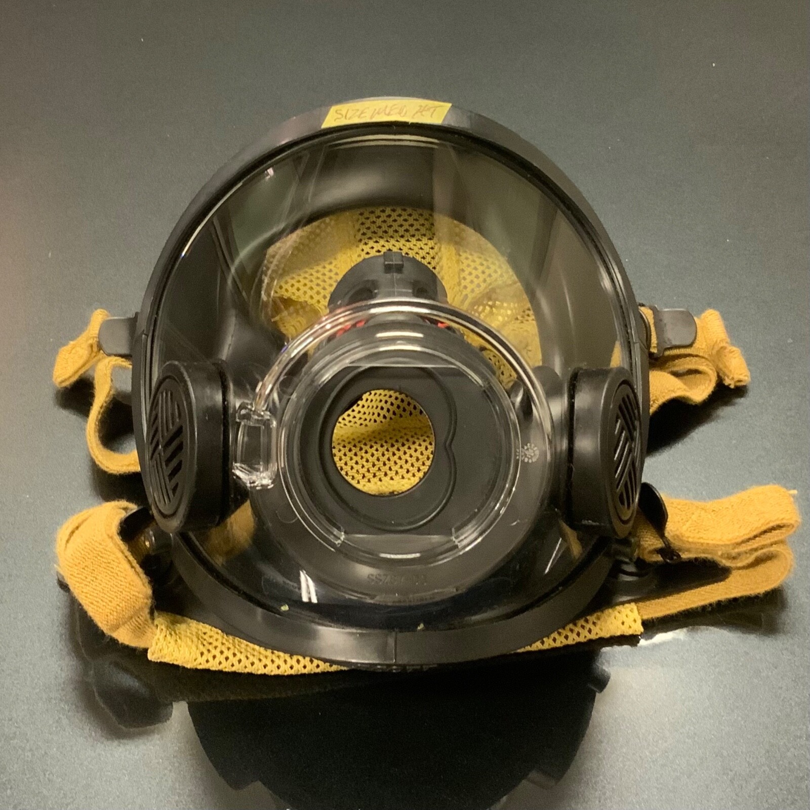 Scott AV-3000 HT Mask w/KEVLAR NETTING Firefighter SCBA AIR PAK MASK Size Medium