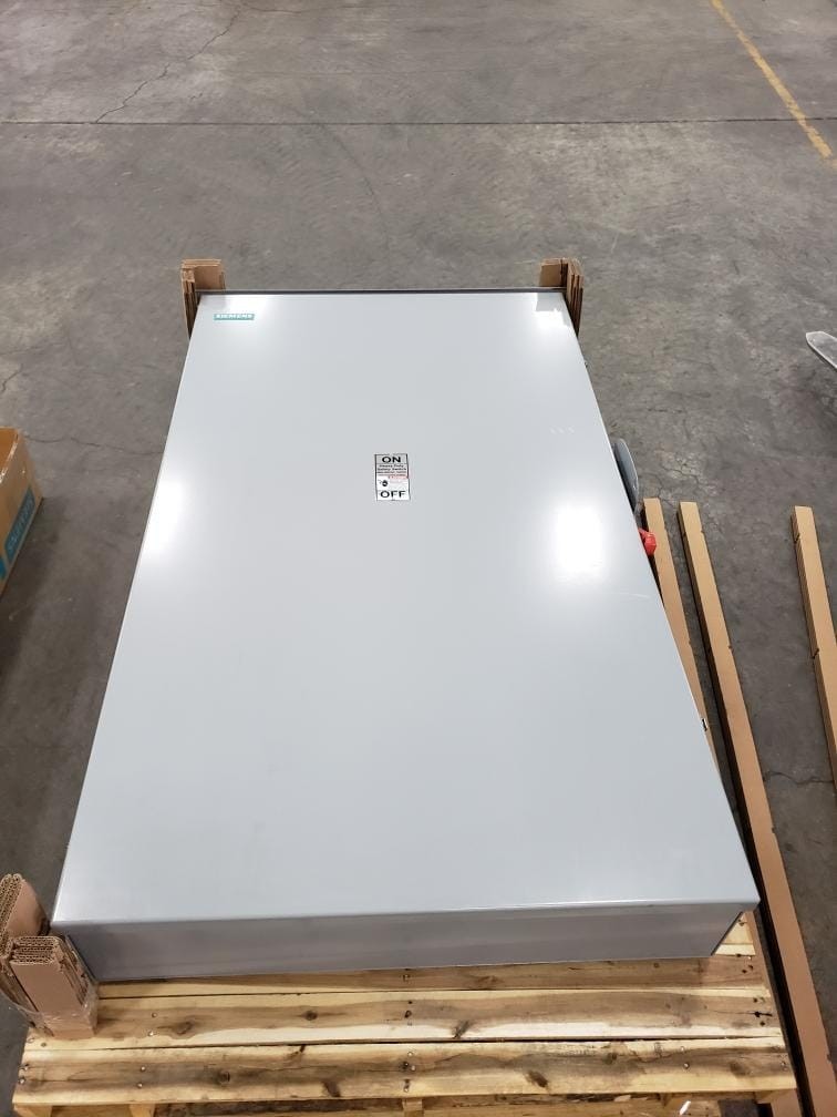 Siemens HF367NR Heavy Duty Safety Switch 800A 600V 3 Pole 4 Wire NEMA Disconnect