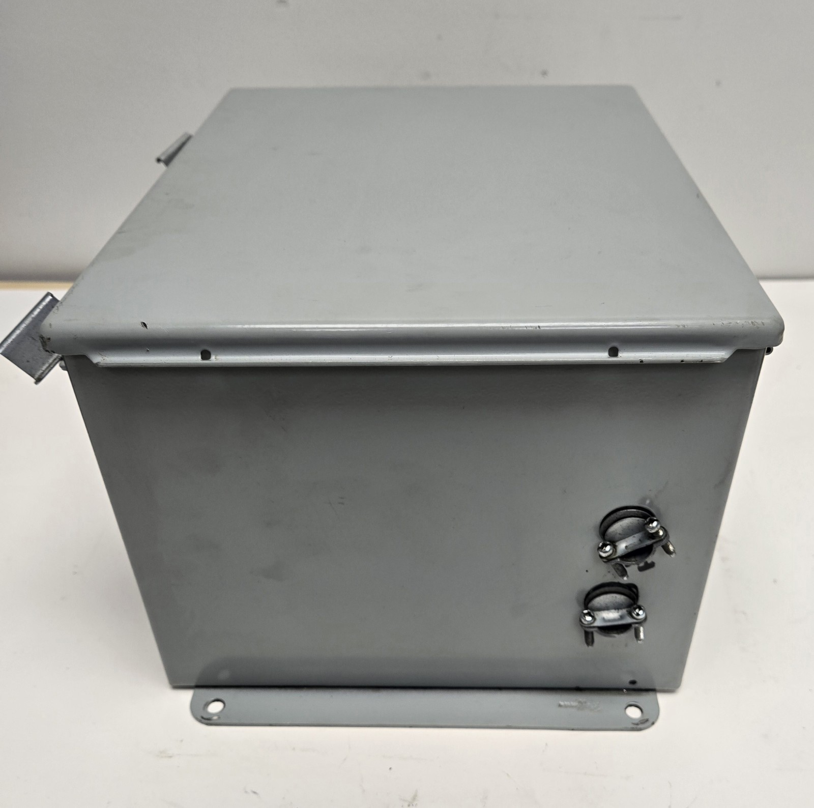 HOFFMAN A12108CH MOTOR CONTROL UNIT W/ TRANSFORMER E500, POWER SUPPLY.