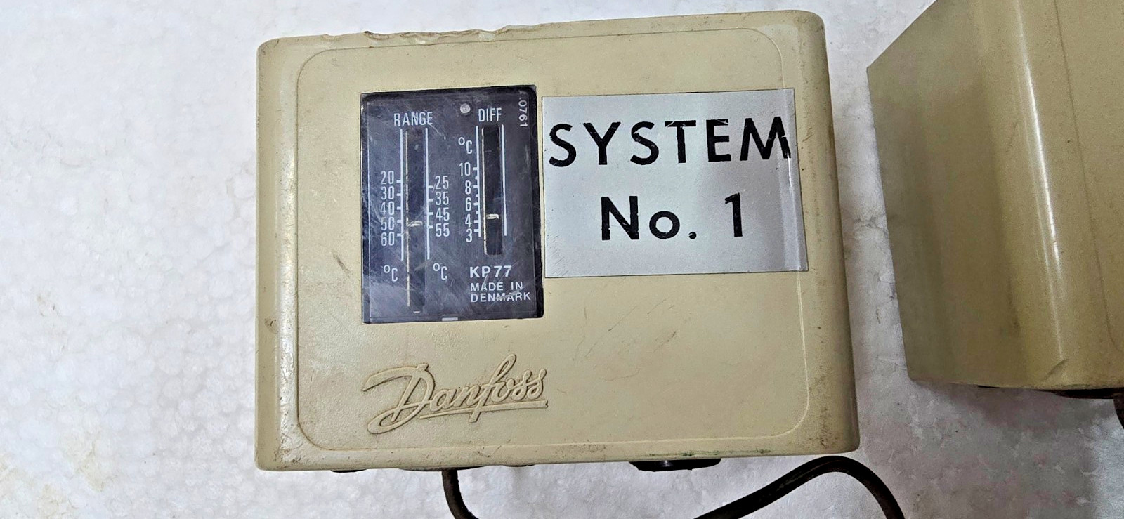 KP77 Pressure Control Danfoss Denmark USED LOT OF 5 pc KP 77