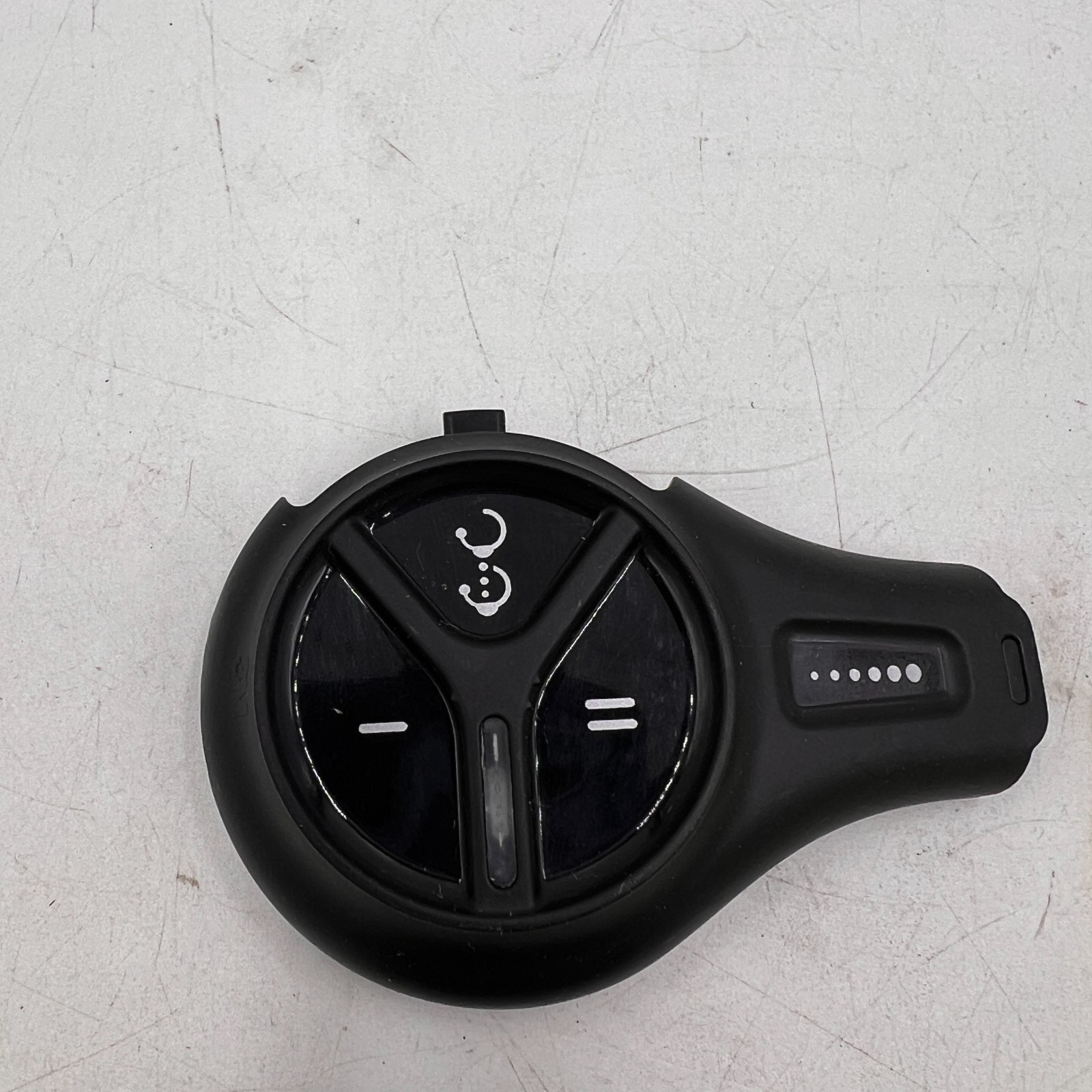 *FOR PARTS OR REPAIR* 2 PAR G5H1 3M Wireless Drive Thru Intercom Headset Pods
