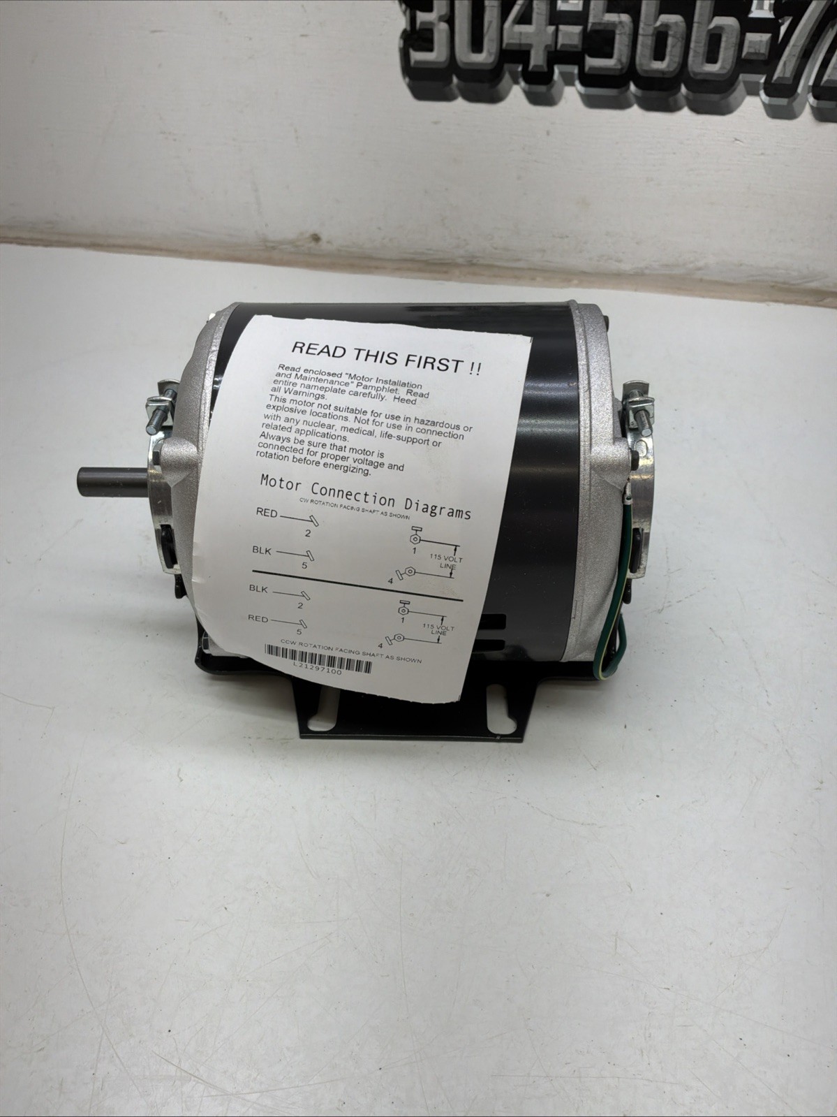 Dayton Belt Drive Fan & Blowing Motor 115V HZ 60 Type: Split Phase 3K771BG NIB