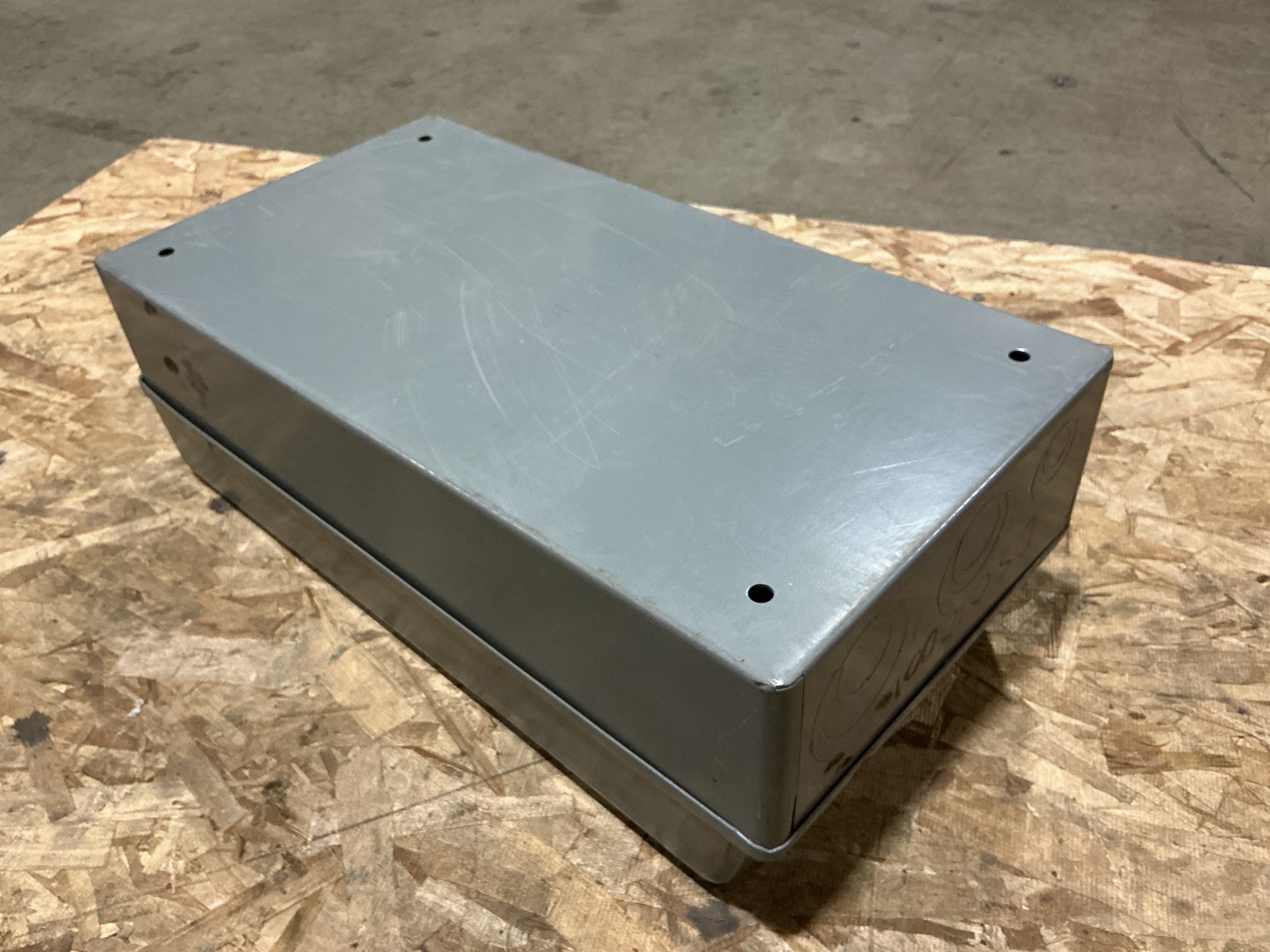 New Square D 8536SEG1V02S Ser A AC Magnetic Starter 110/120V 50/60HZ – No Box
