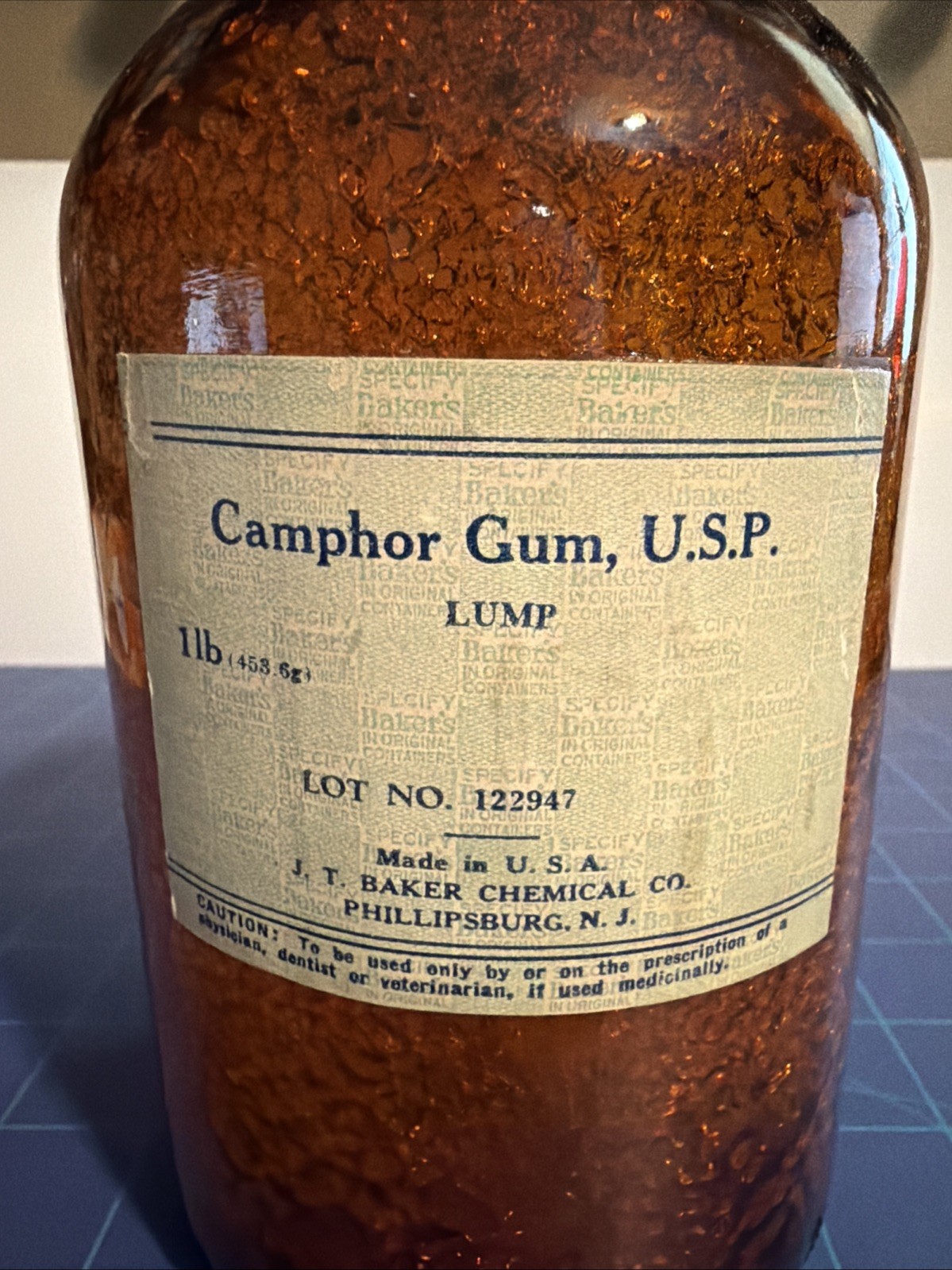 Vintage Camphor Gum Lump – JT Baker Chemical Co. NJ, 1 pound Brown glass jar.