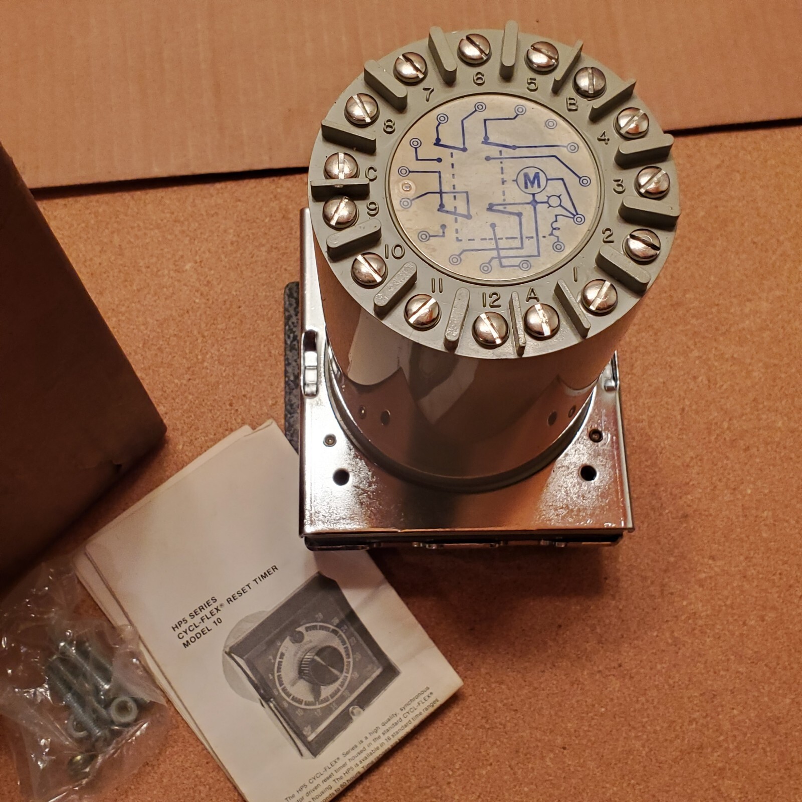 Eagle Signal Controls HPS Series CYCL-FLEX Reset Timer Model 10 30 Minutes – NEW