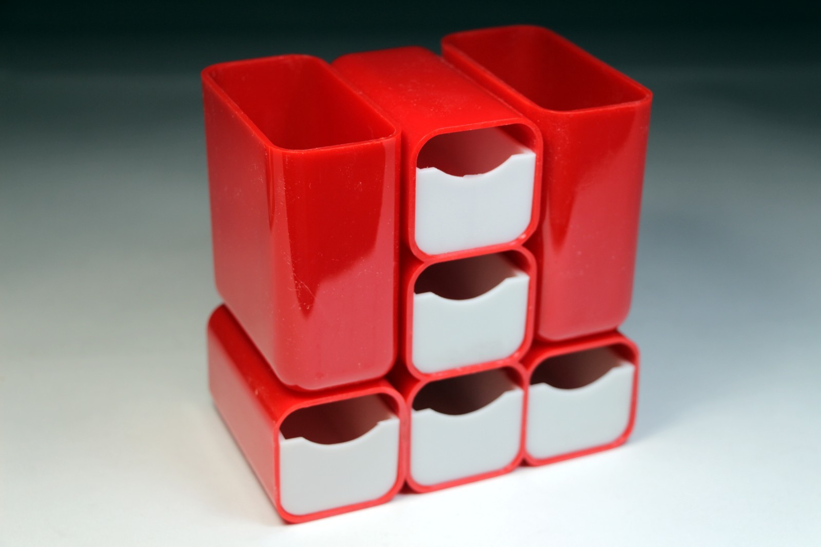 Vintage 1970s Retro VOH Red Plastic Desk Caddy UNUSED in Box No. 7602B Hong Kong