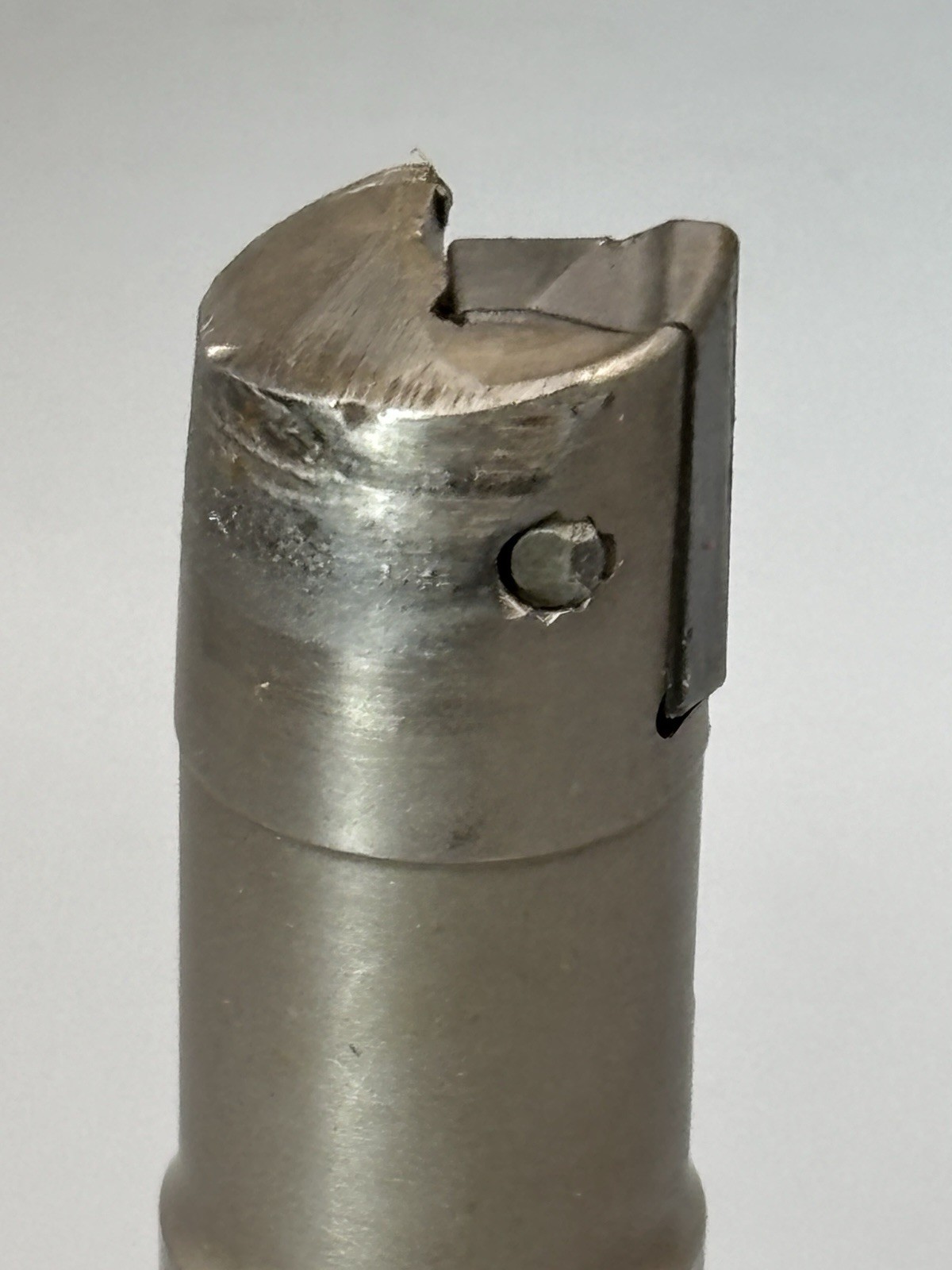 Ingersoll 12J1B-0784R01 3/4″ Indexable End Mill 3-3/4″ OAL Uses APKT 1604 Insert