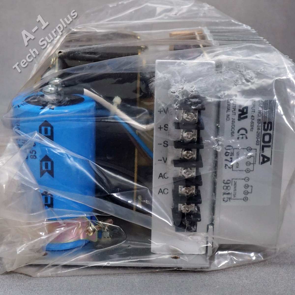 Sola 83-24-260-03 Linear DC Power Supply Input: 120/240 VAC 50/60 Hz Out: 24 VDC