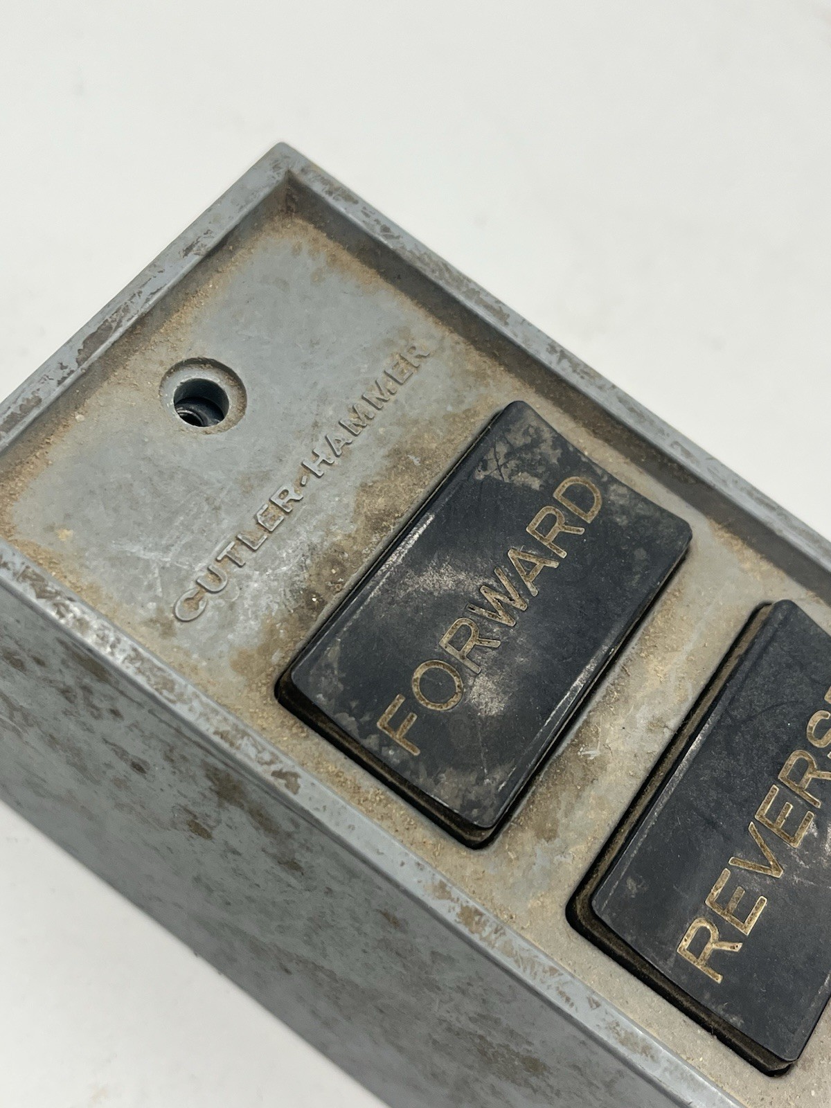 Cutler-Hammer 10250H 5300A Forward Reverse Stop Push Button Control Station