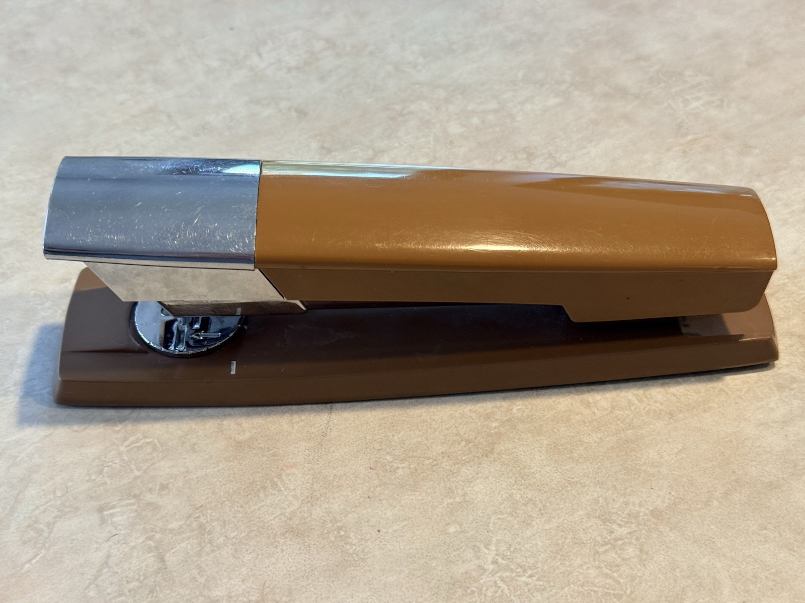 Vintage Swingline 333 Stapler Mid Century Brown & Chrome 8” Works