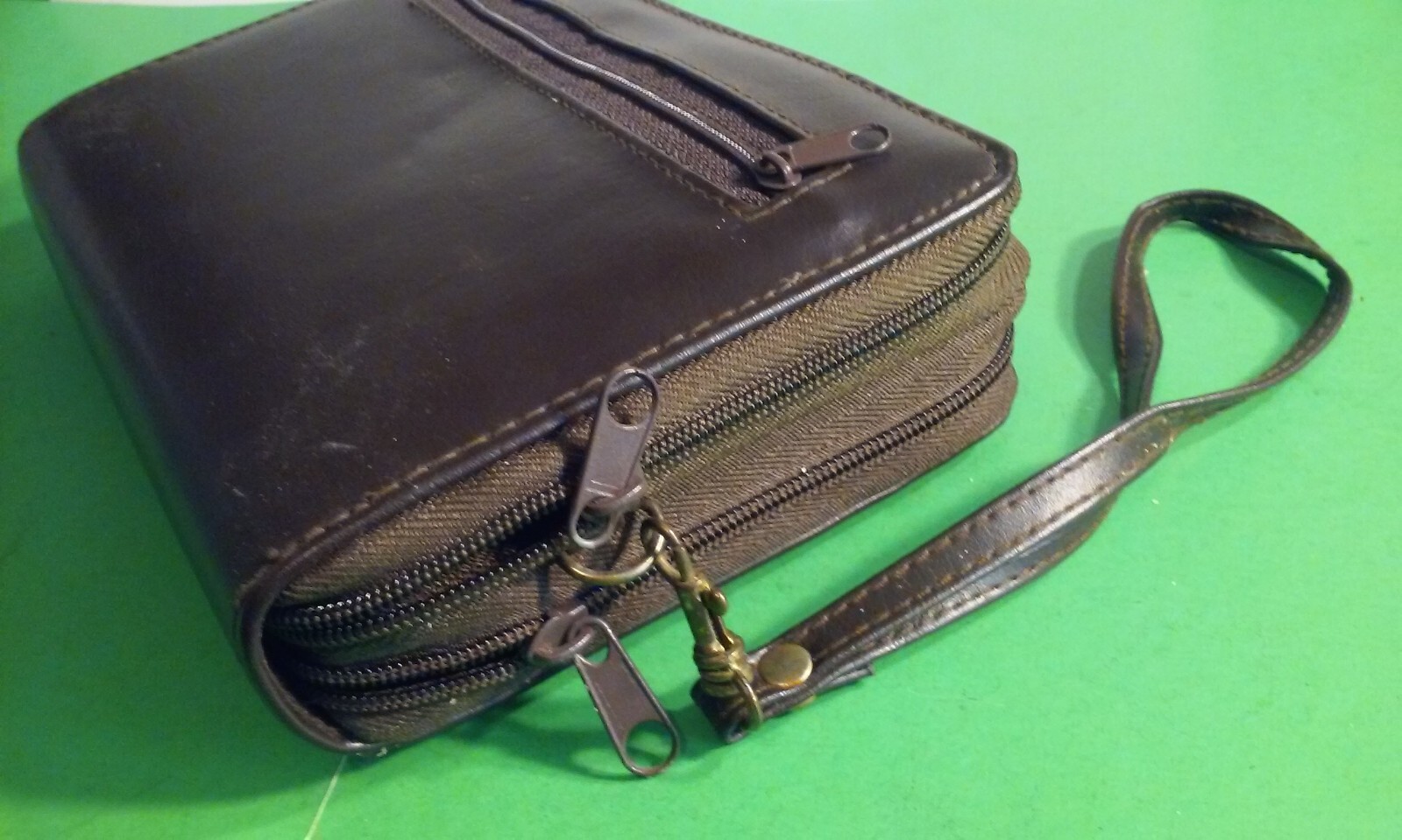 Fansquare Business Agenda Business Planner Organizer Purse-Like many Sections