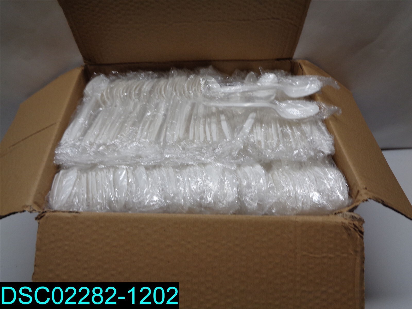 QTY=1,000:Prime Source Medium-Weight Wrapped White Teaspoon